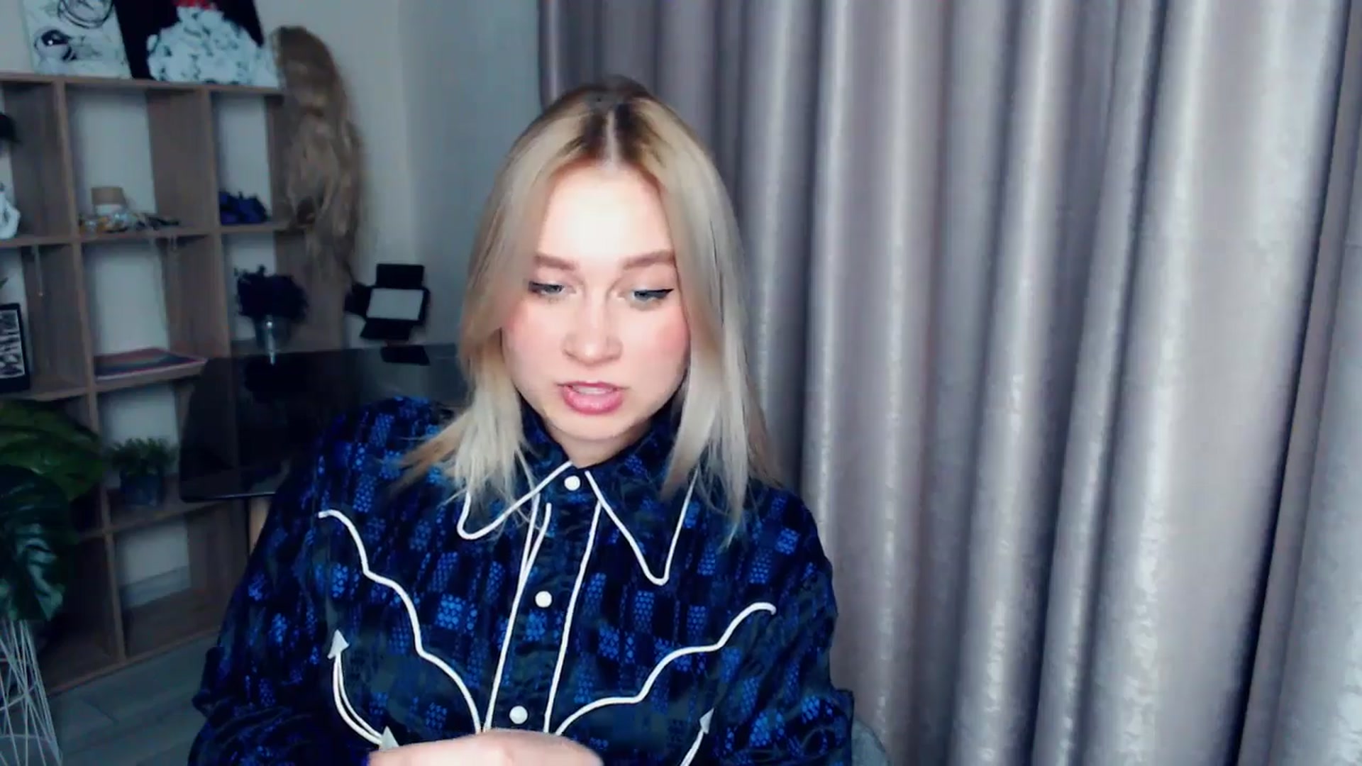 Gallery image thumbnail from Kukla_kolduna's myfreecams stream on, 12/27/2025, 18:37 image 6 of 20