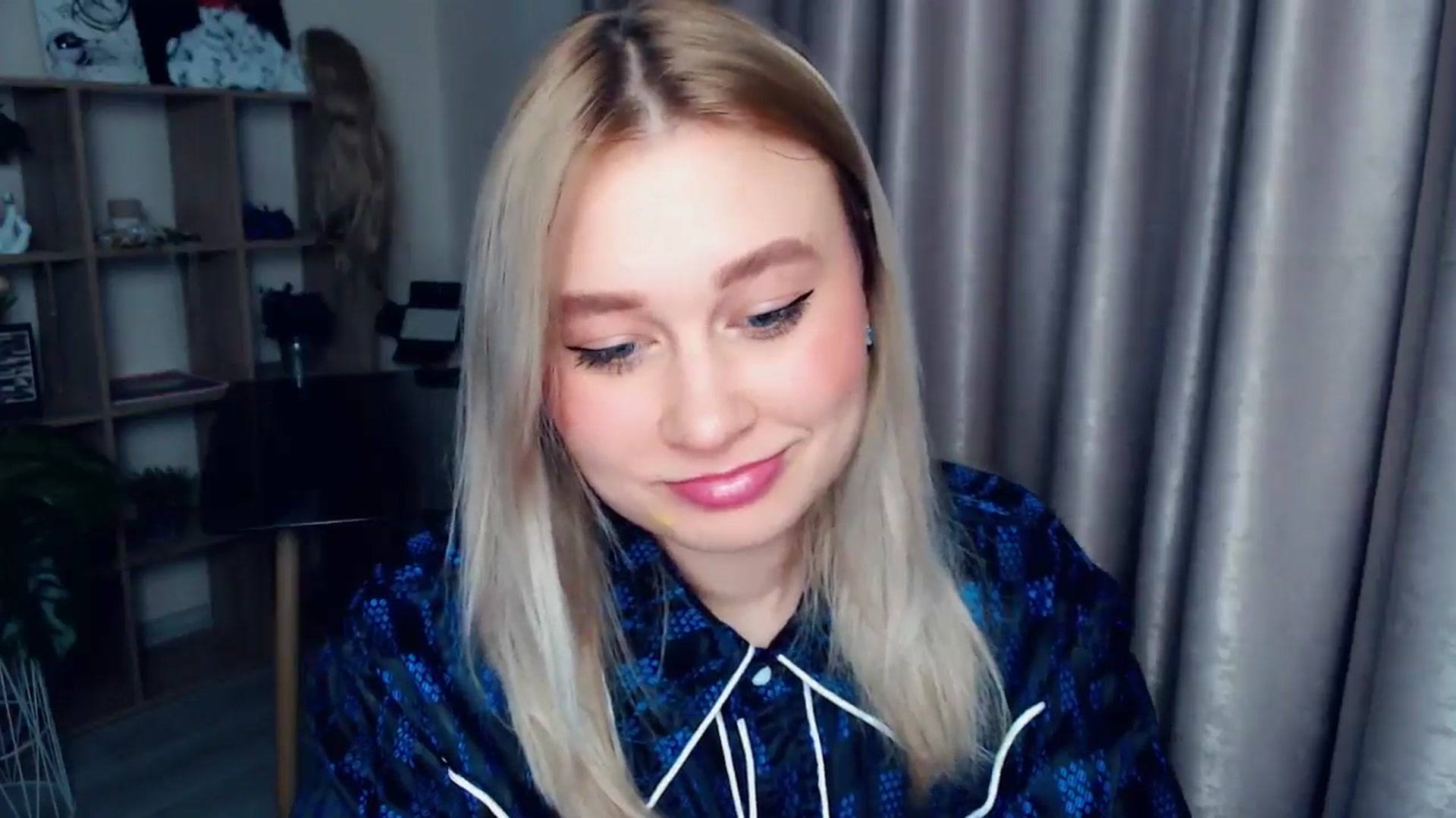 Gallery image thumbnail from Kukla_kolduna's myfreecams stream on, 12/27/2025, 18:37 image 12 of 20