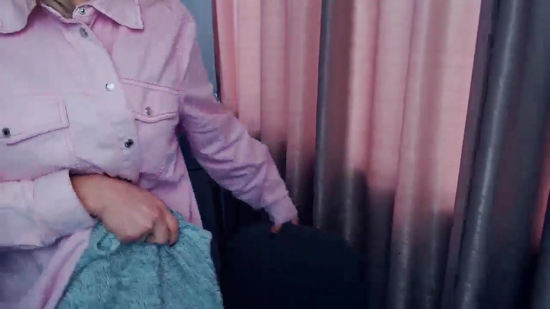 Gallery image thumbnail from Kukla_kolduna's myfreecams stream on, 12/28/2025, 11:38 image 9 of 20
