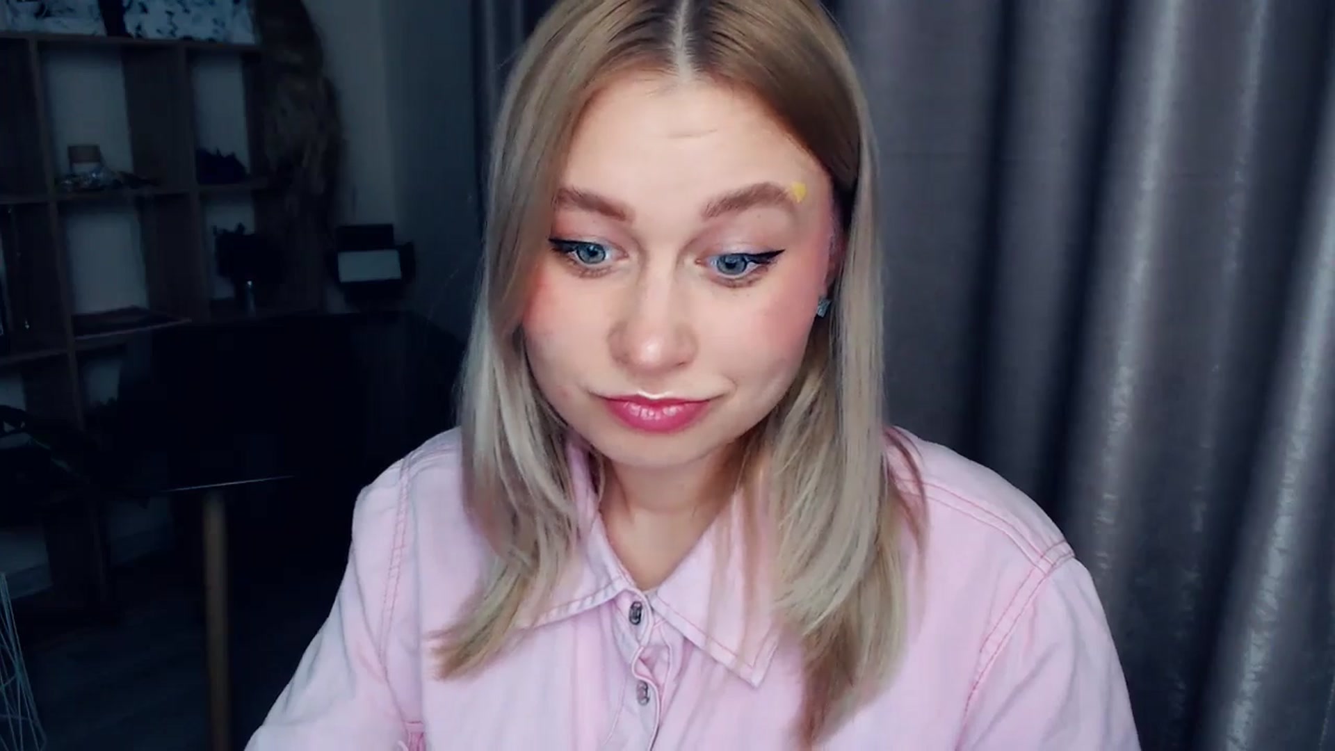 Gallery image thumbnail from Kukla_kolduna's myfreecams stream on, 12/29/2025, 17:39 image 4 of 20