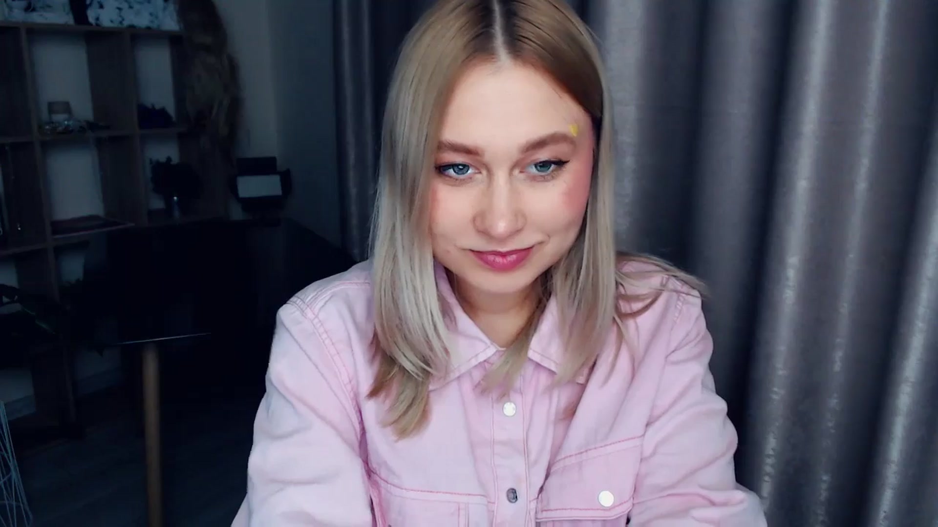 Gallery image thumbnail from Kukla_kolduna's myfreecams stream on, 12/29/2025, 17:56 image 8 of 20