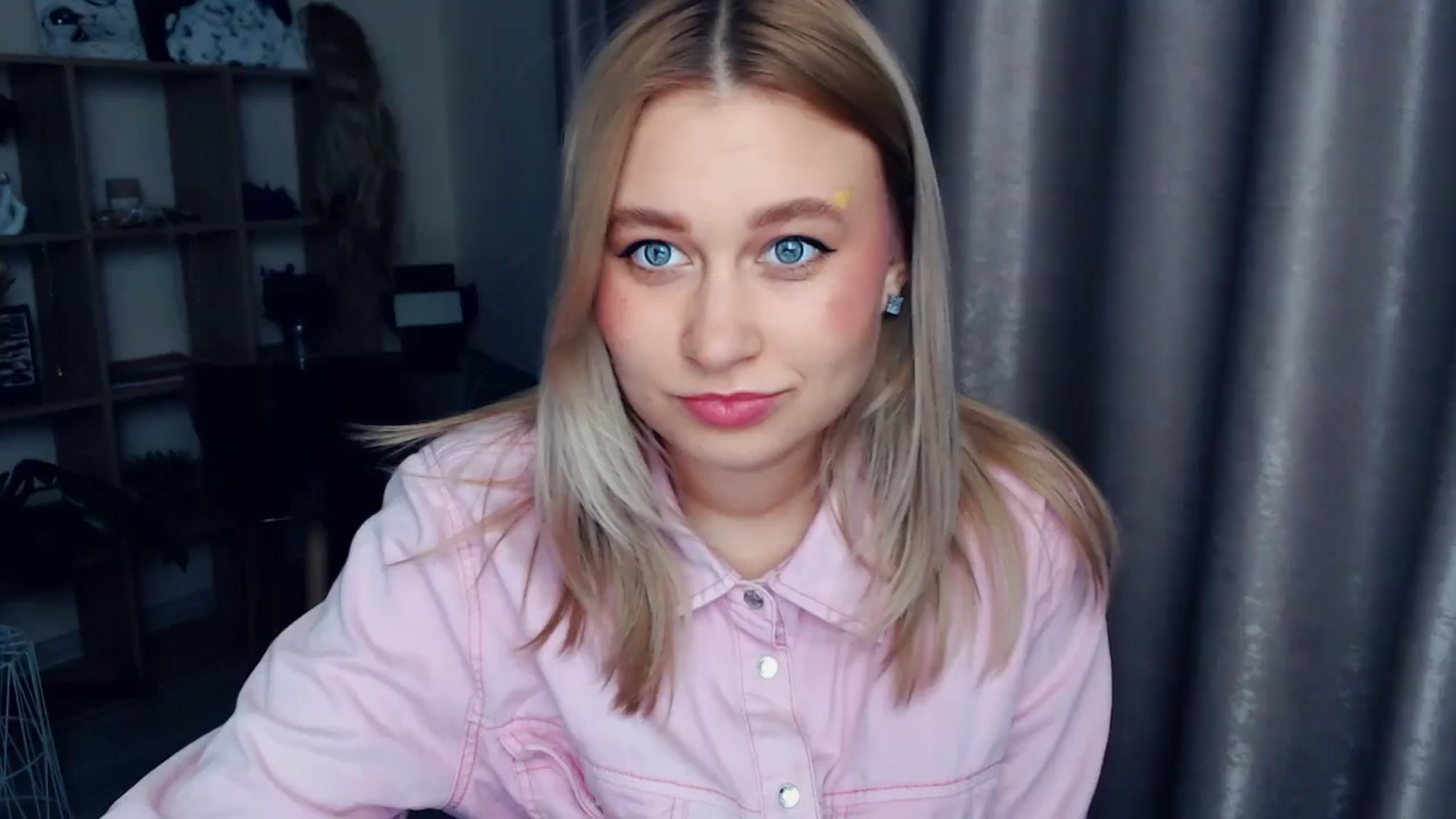 Gallery image thumbnail from Kukla_kolduna's myfreecams stream on, 12/29/2025, 19:32 image 1 of 20