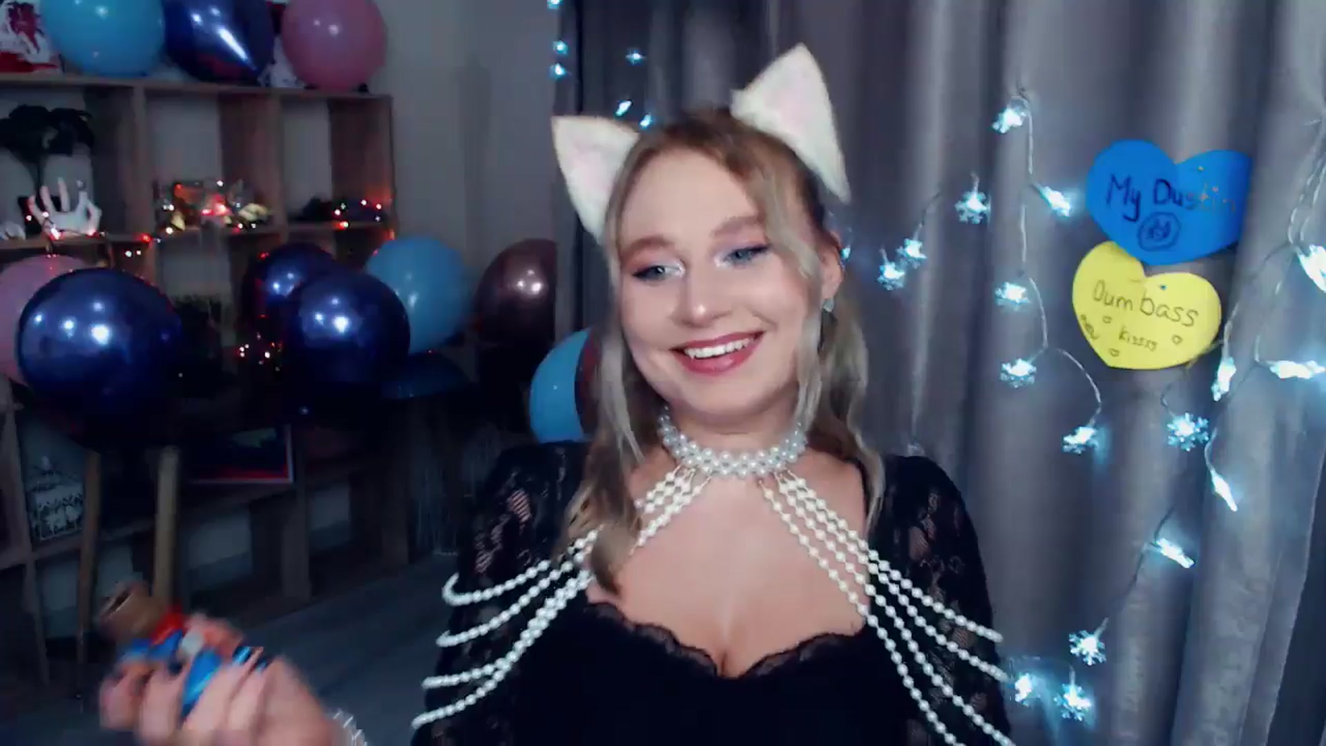 Gallery image thumbnail from Kukla_kolduna's myfreecams stream on, 12/31/2025, 19:37 image 10 of 20