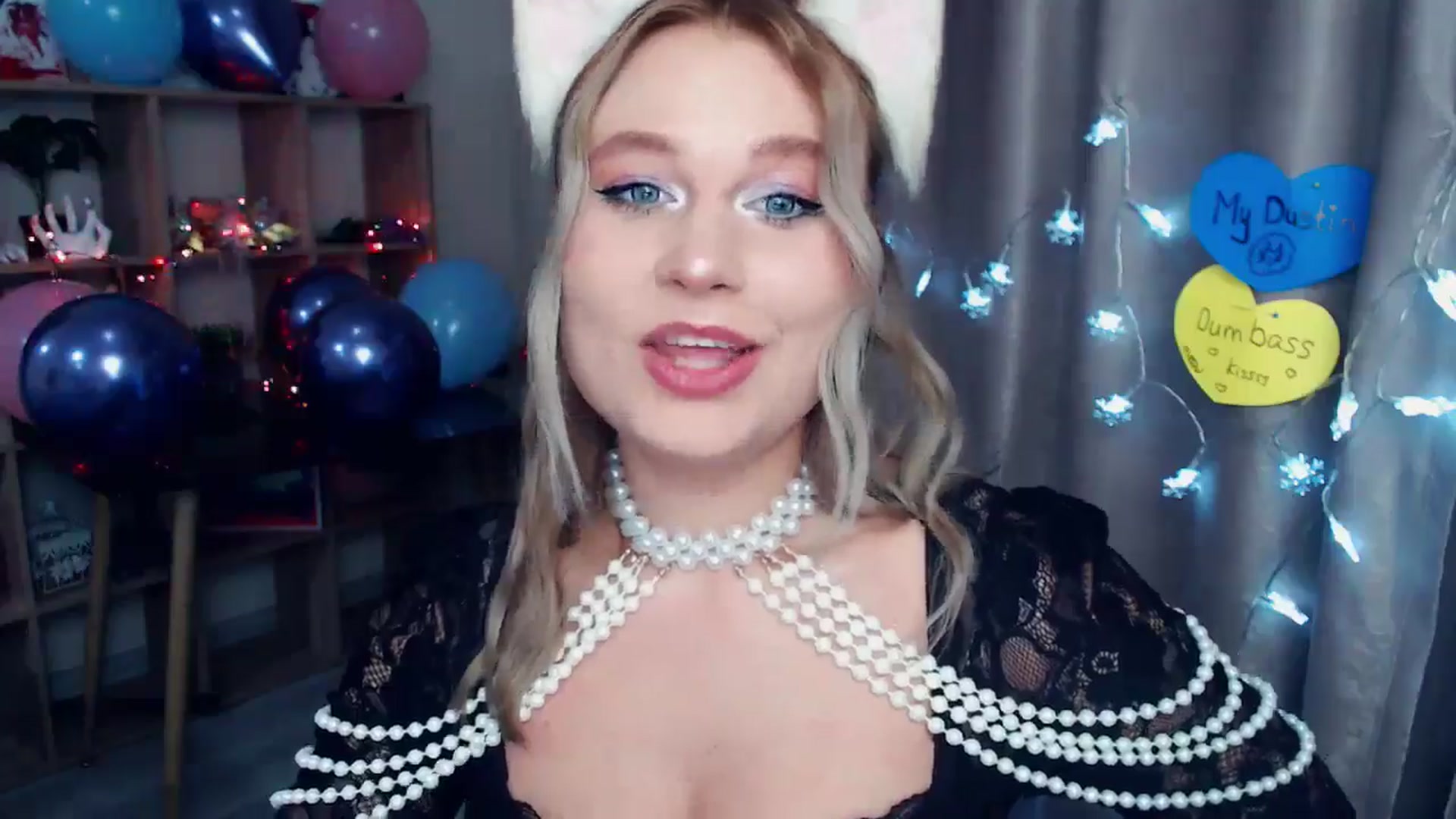 Gallery image thumbnail from Kukla_kolduna's myfreecams stream on, 12/31/2025, 19:37 image 9 of 20