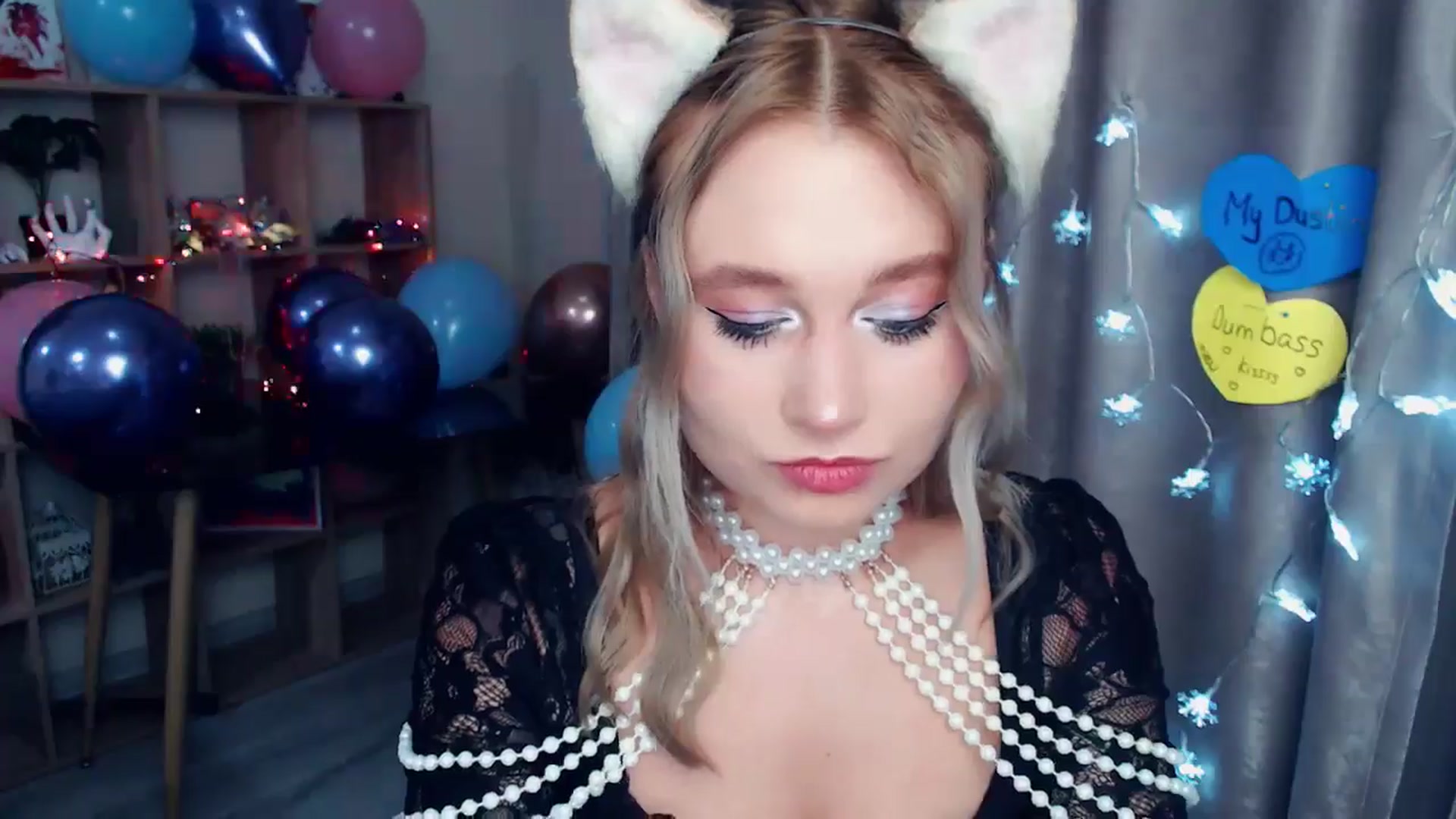 Gallery image thumbnail from Kukla_kolduna's myfreecams stream on, 12/31/2025, 19:37 image 15 of 20