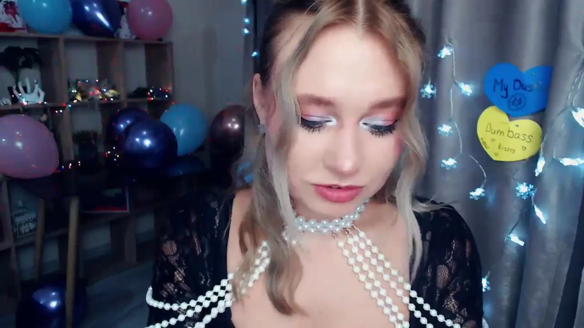 Gallery image thumbnail from Kukla_kolduna's myfreecams stream on, 12/31/2025, 19:37 image 20 of 20