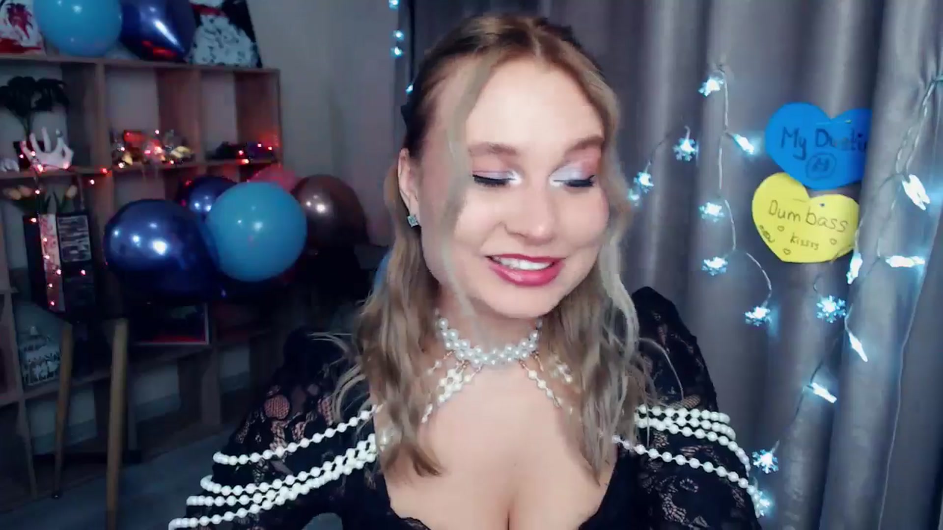 Gallery image thumbnail from Kukla_kolduna's myfreecams stream on, 12/31/2025, 20:56 image 8 of 20
