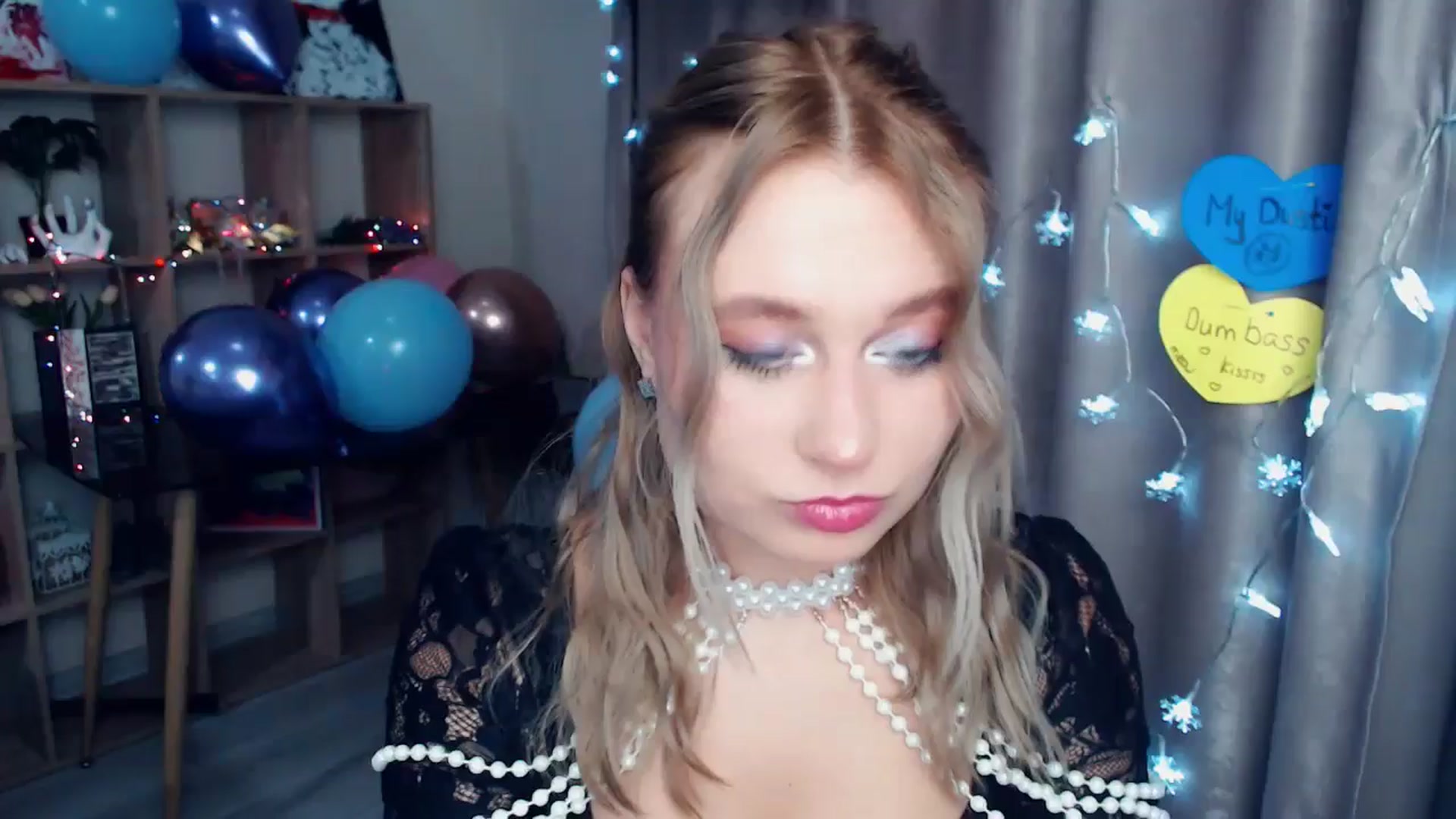 Gallery image thumbnail from Kukla_kolduna's myfreecams stream on, 12/31/2025, 20:56 image 1 of 20