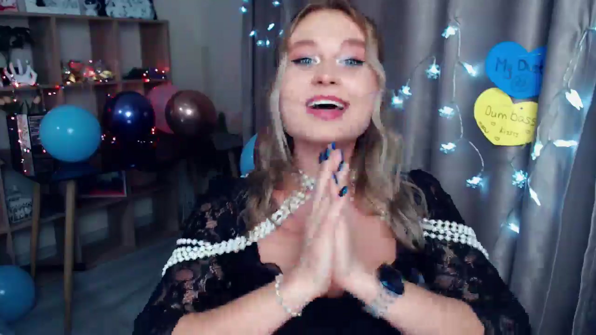 Gallery image thumbnail from Kukla_kolduna's myfreecams stream on, 12/31/2025, 22:04 image 19 of 20
