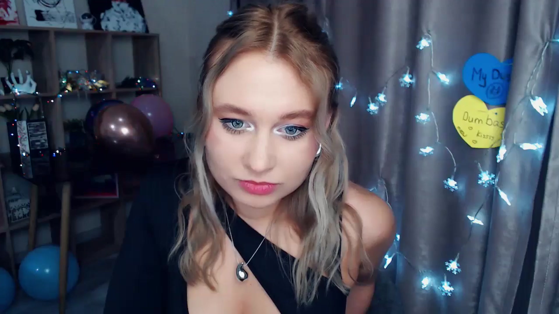 Gallery image thumbnail from Kukla_kolduna's myfreecams stream on, 01/01/2026, 24:12 image 9 of 20