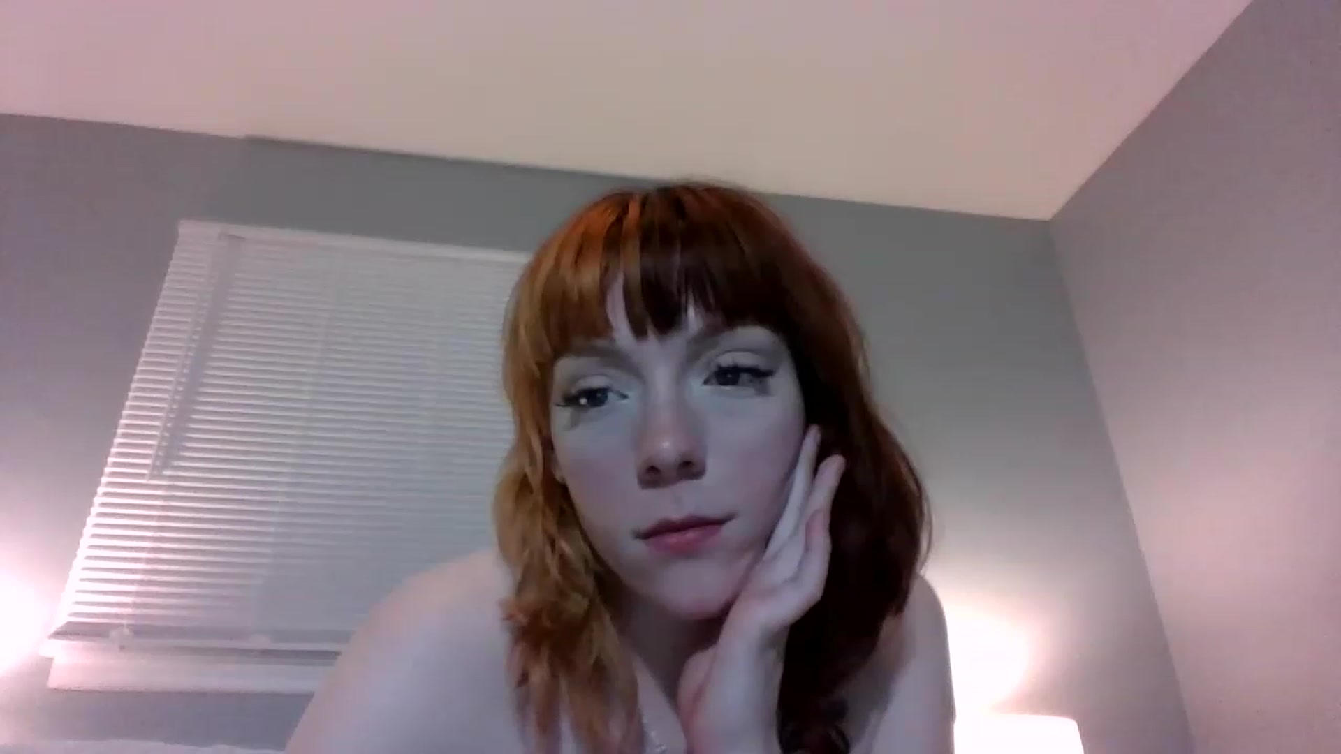 Gallery image thumbnail from Kukyo_'s myfreecams stream on, 01/10/2023, 09:40 image 14 of 20