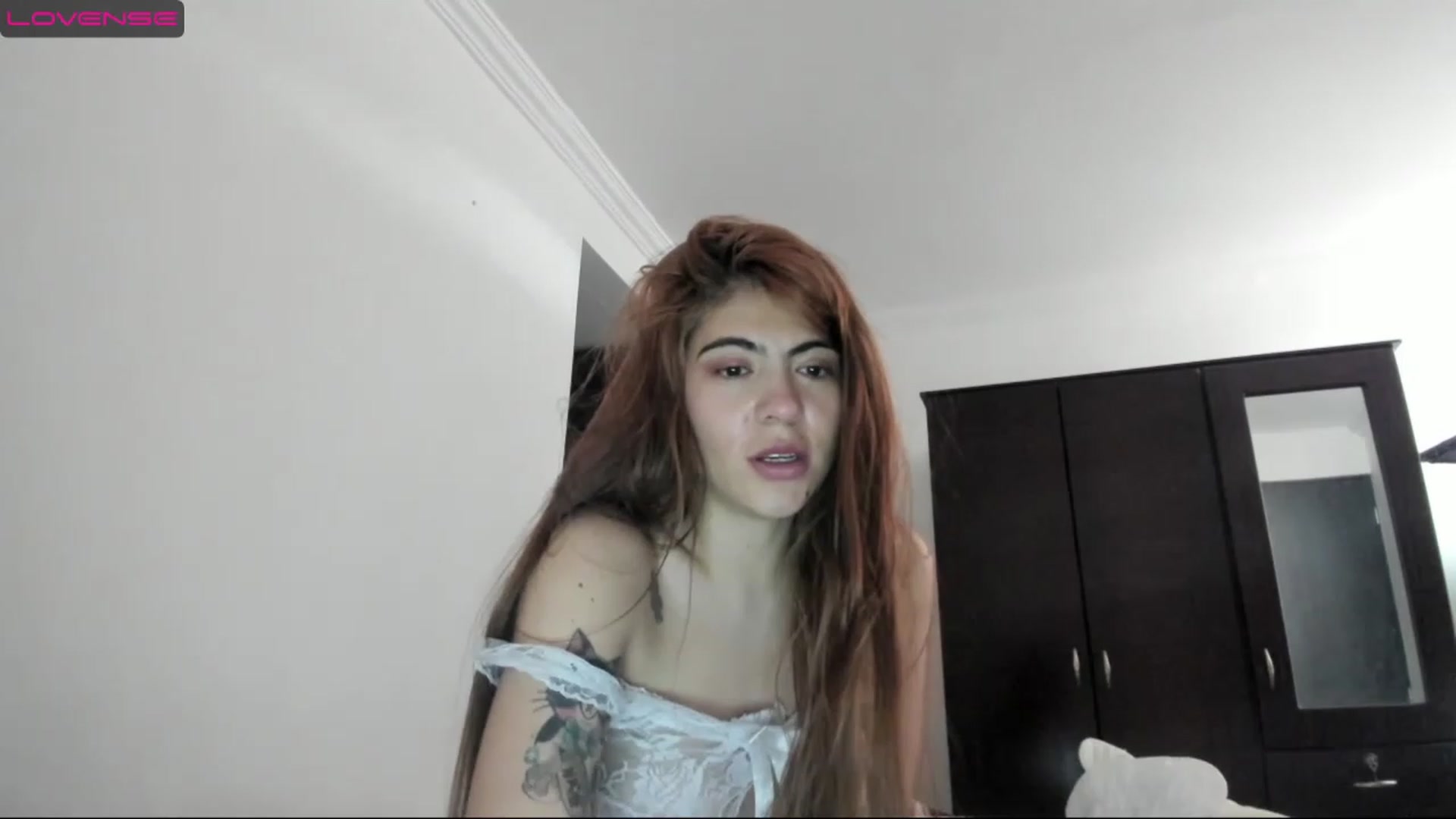 Gallery image thumbnail from Kuma_cam's myfreecams stream on, 01/09/2023, 18:30 image 3 of 20