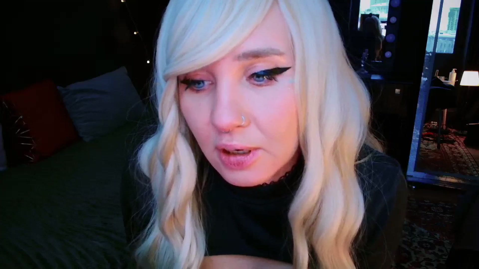 Gallery image thumbnail from KundaLinni's myfreecams stream on, 01/11/2026, 12:34 image 19 of 20