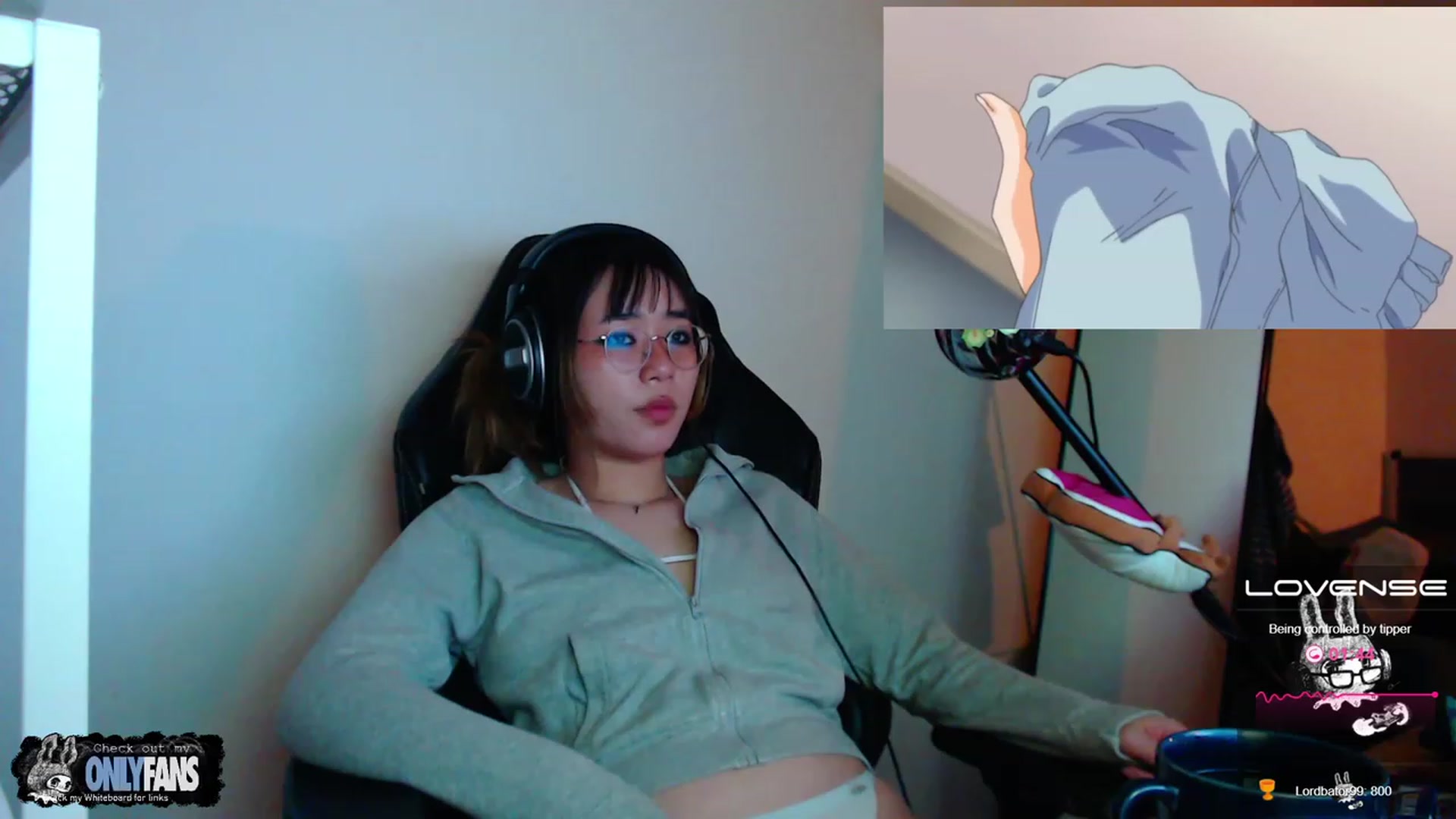 Gallery image thumbnail from Kuromin's myfreecams stream on, 06/15/2023, 02:52 image 11 of 20