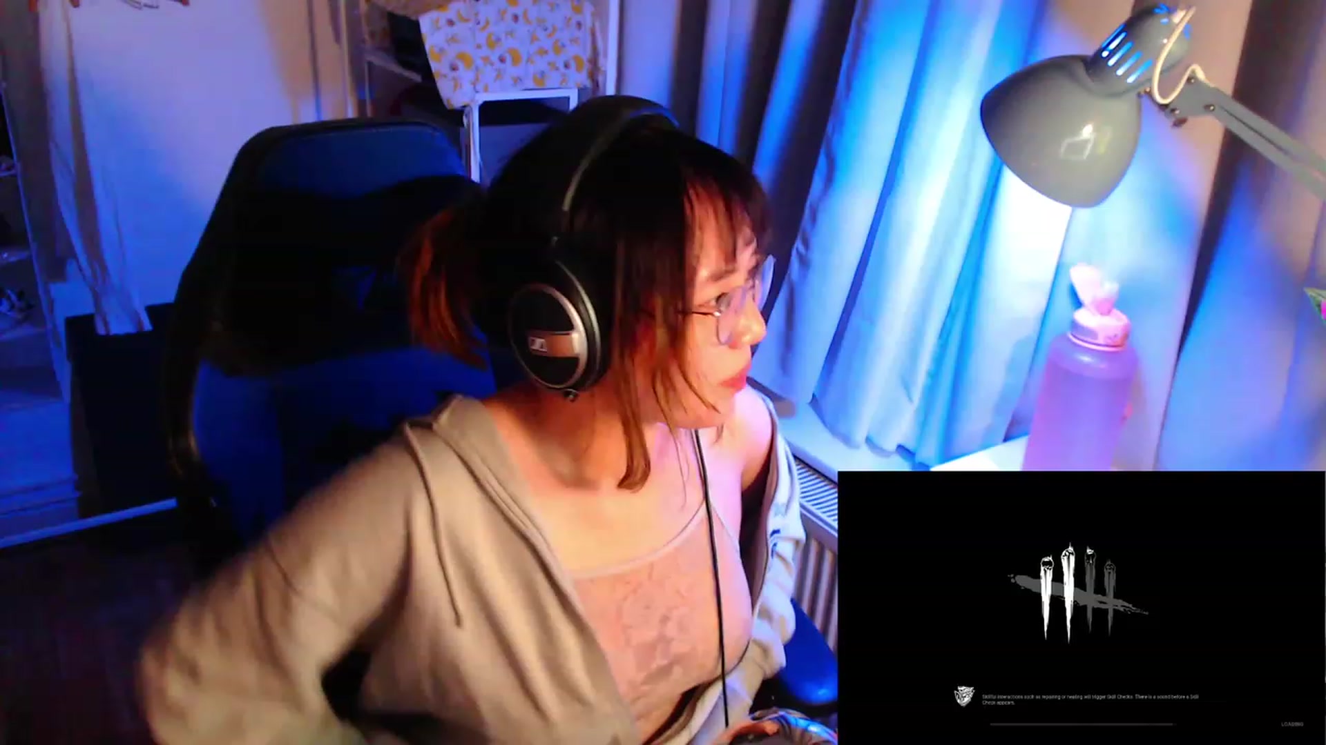 Gallery image thumbnail from Kuromin's myfreecams stream on, 06/17/2023, 02:21 image 14 of 20