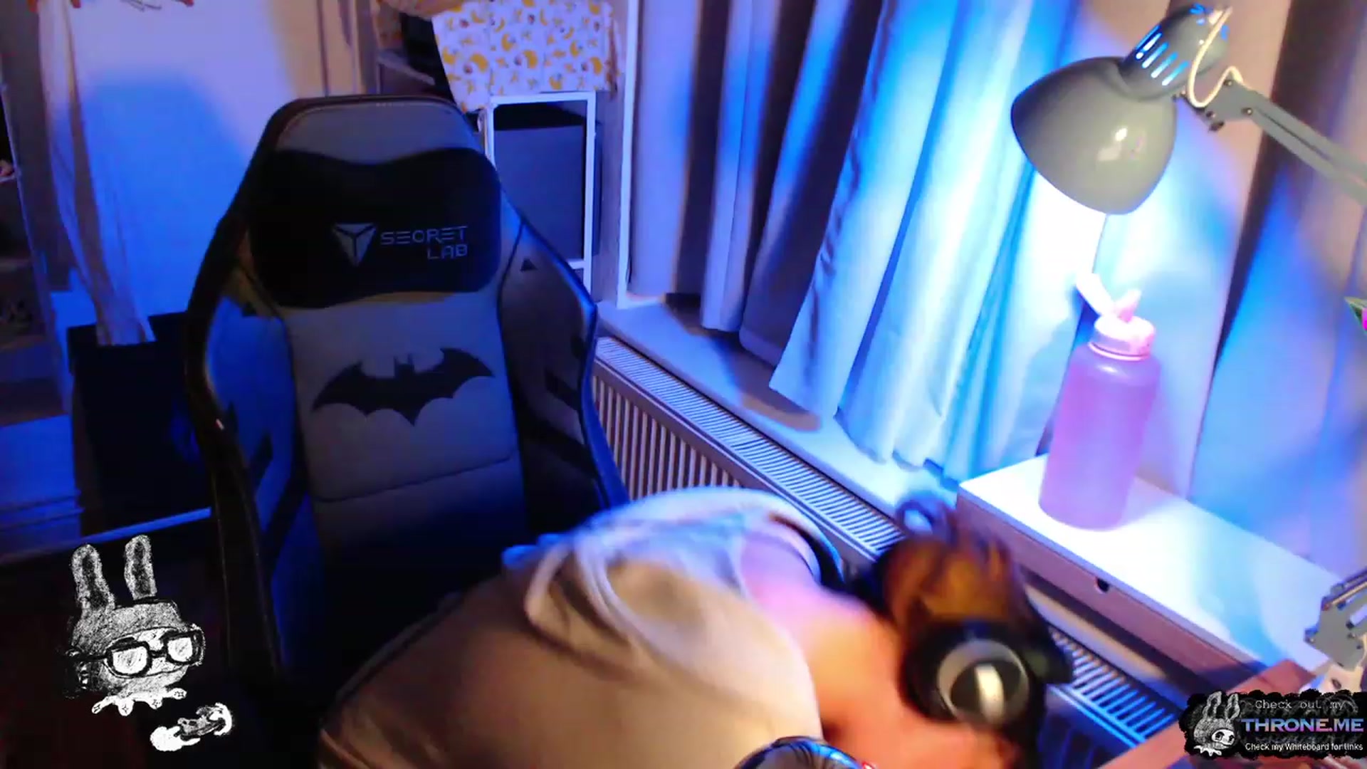 Gallery image thumbnail from Kuromin's myfreecams stream on, 06/17/2023, 02:21 image 6 of 20