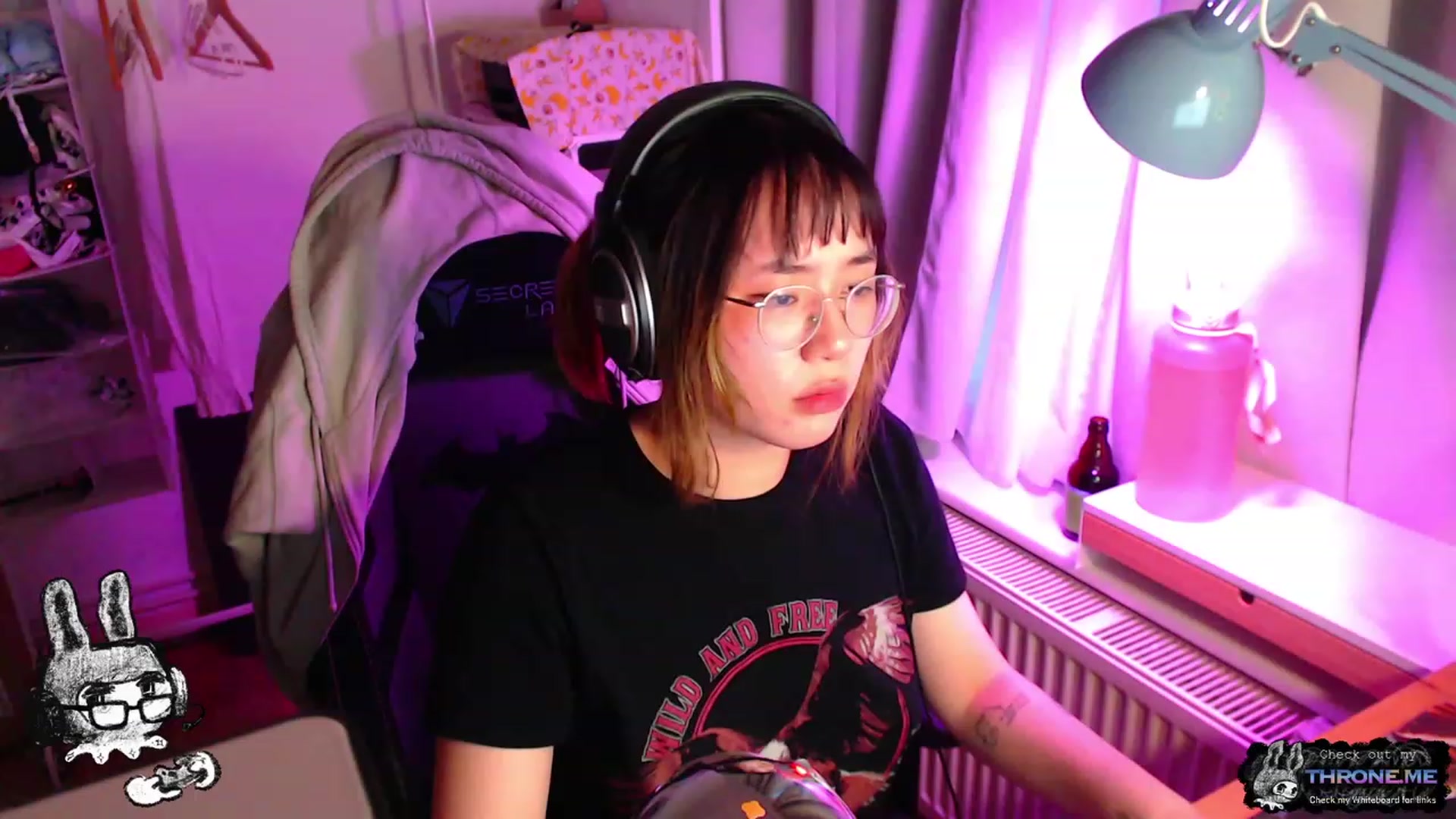Gallery image thumbnail from Kuromin's myfreecams stream on, 06/17/2023, 03:59 image 4 of 20
