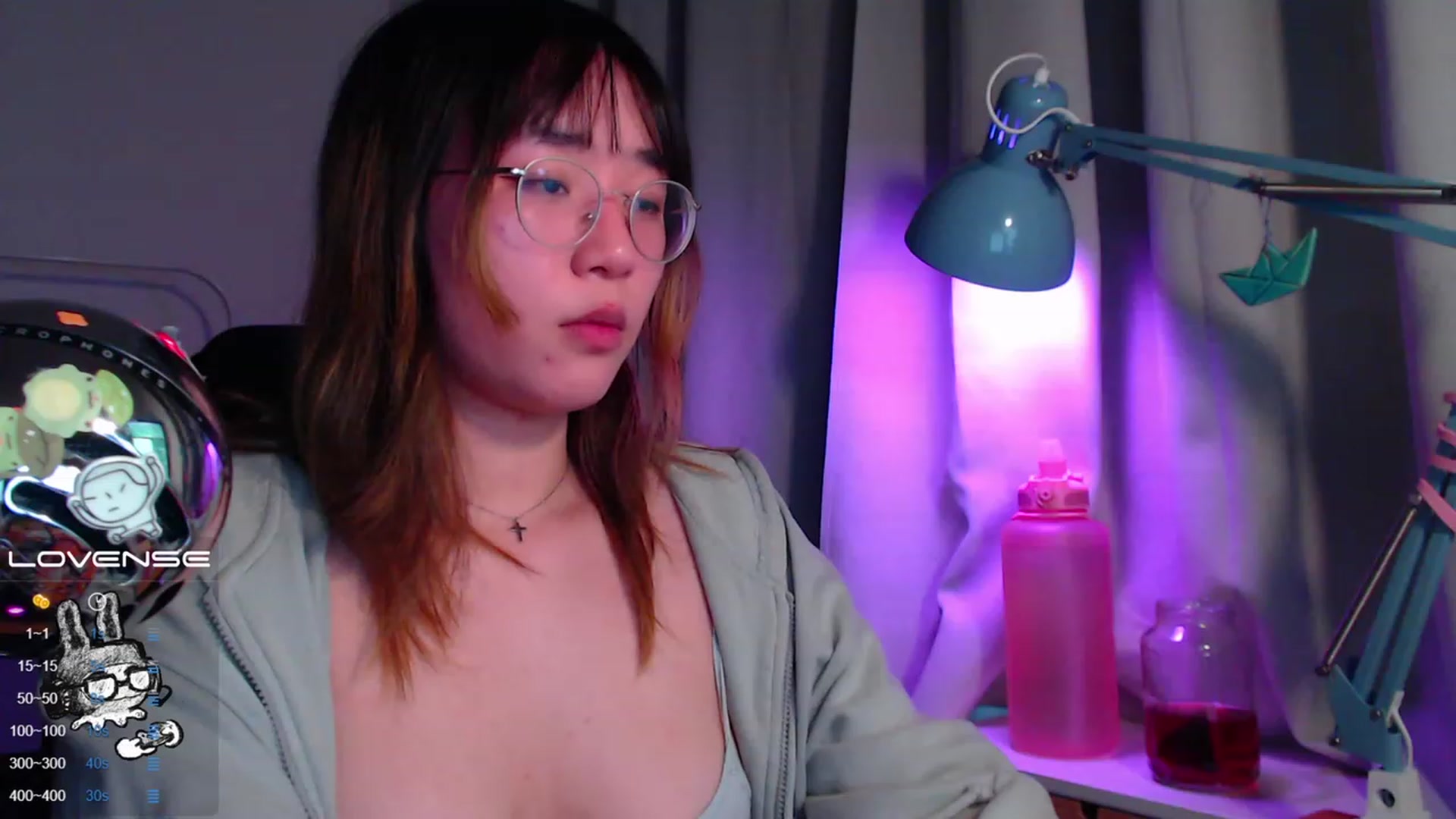 Gallery image thumbnail from Kuromin's myfreecams stream on, 06/17/2023, 20:28 image 13 of 20