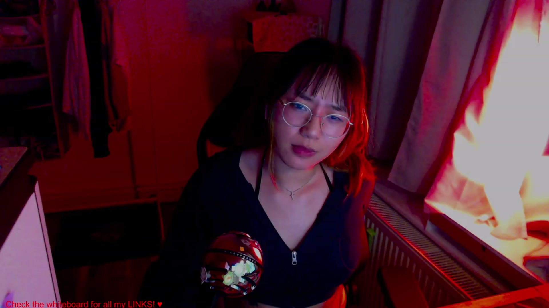 Gallery image thumbnail from Kuromin's myfreecams stream on, 06/20/2023, 24:04 image 2 of 20