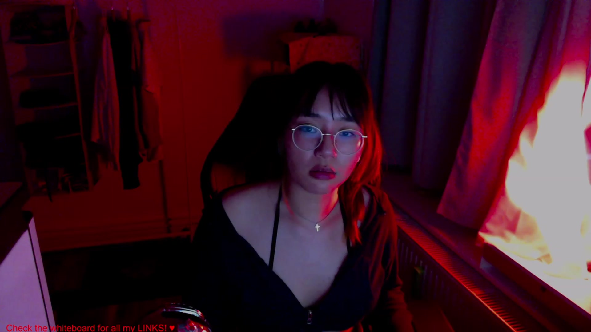 Gallery image thumbnail from Kuromin's myfreecams stream on, 06/20/2023, 01:59 image 16 of 20