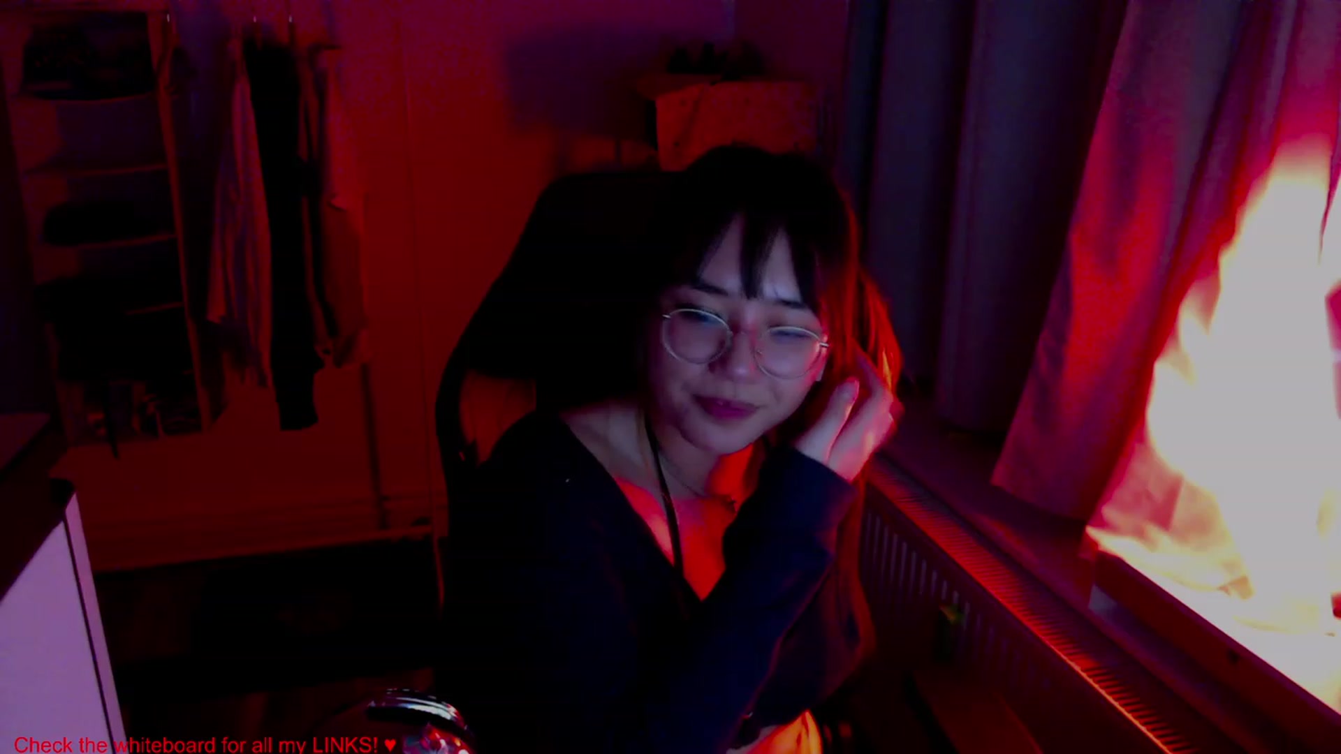 Gallery image thumbnail from Kuromin's myfreecams stream on, 06/20/2023, 01:59 image 14 of 20