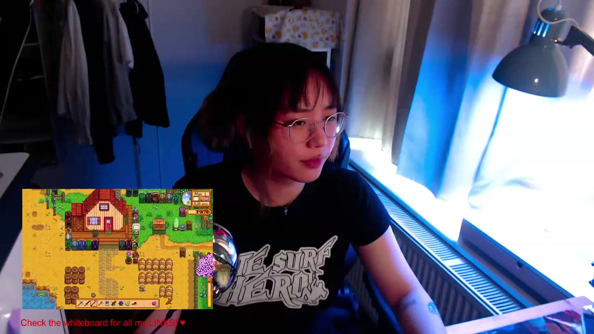 Gallery image thumbnail from Kuromin's myfreecams stream on, 06/21/2023, 14:54 image 2 of 20