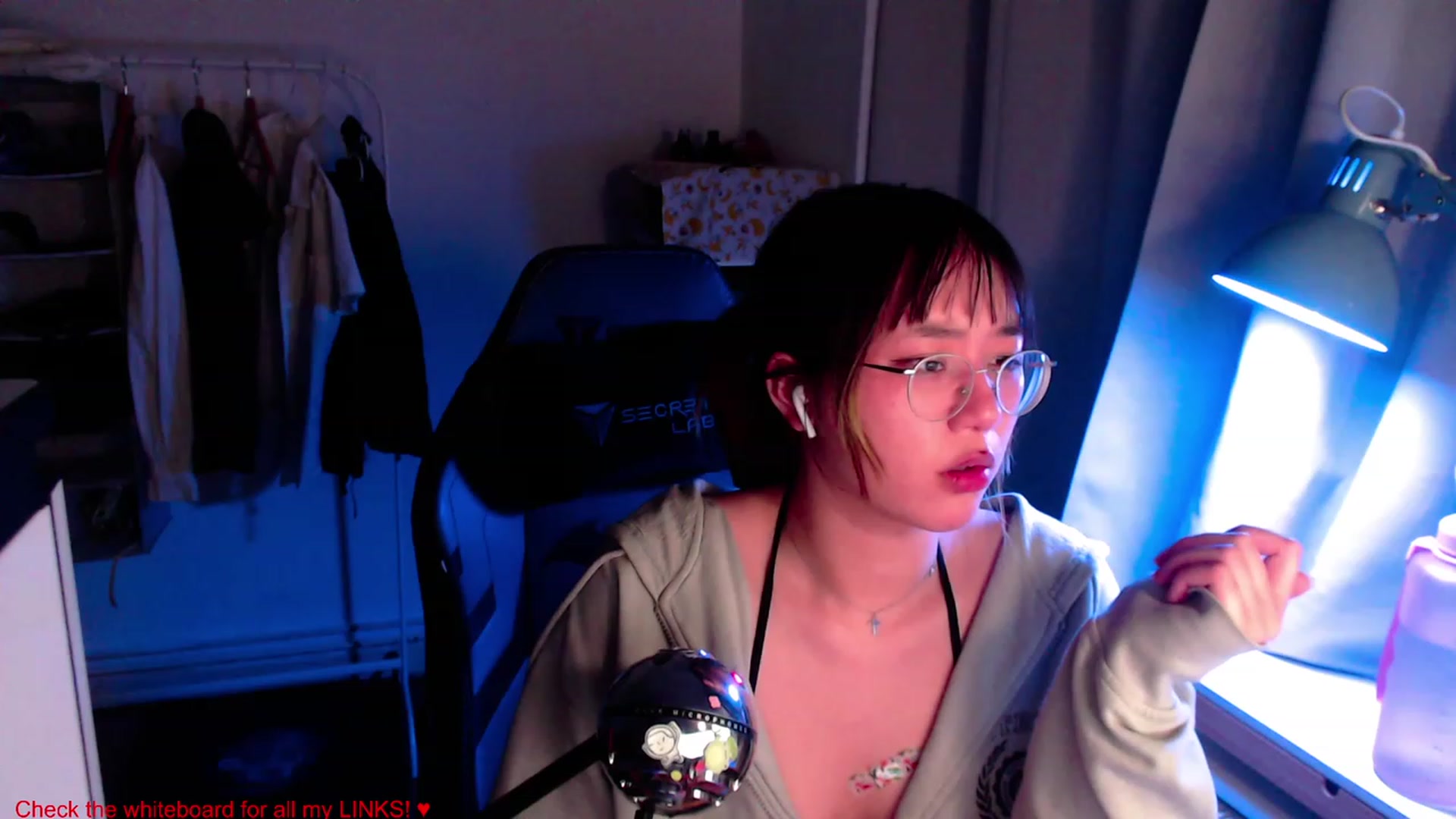 Gallery image thumbnail from Kuromin's myfreecams stream on, 06/22/2023, 22:10 image 2 of 20