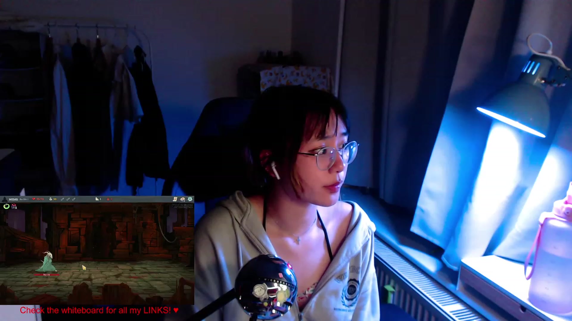 Gallery image thumbnail from Kuromin's myfreecams stream on, 06/22/2023, 22:10 image 8 of 20