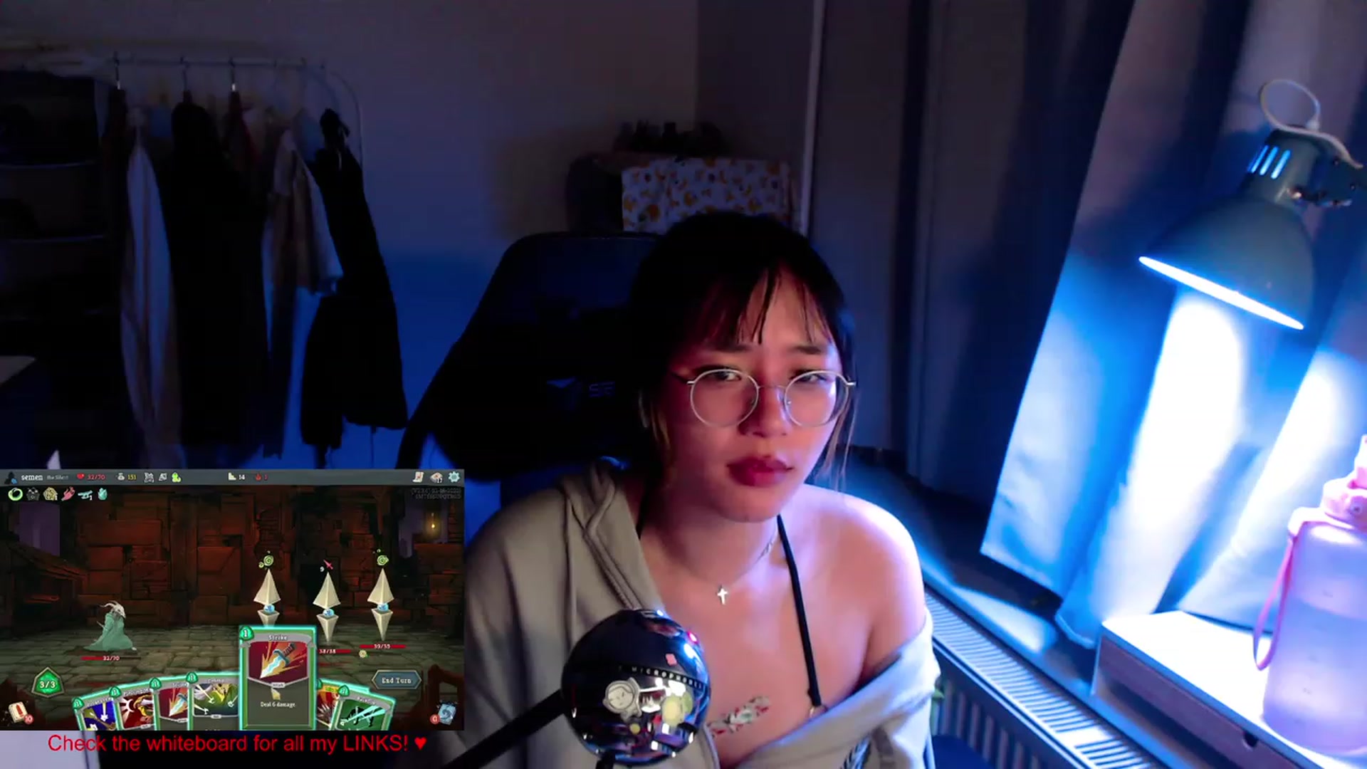 Gallery image thumbnail from Kuromin's myfreecams stream on, 06/22/2023, 22:10 image 18 of 20