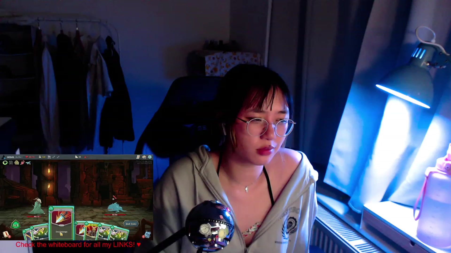 Gallery image thumbnail from Kuromin's myfreecams stream on, 06/22/2023, 22:10 image 13 of 20