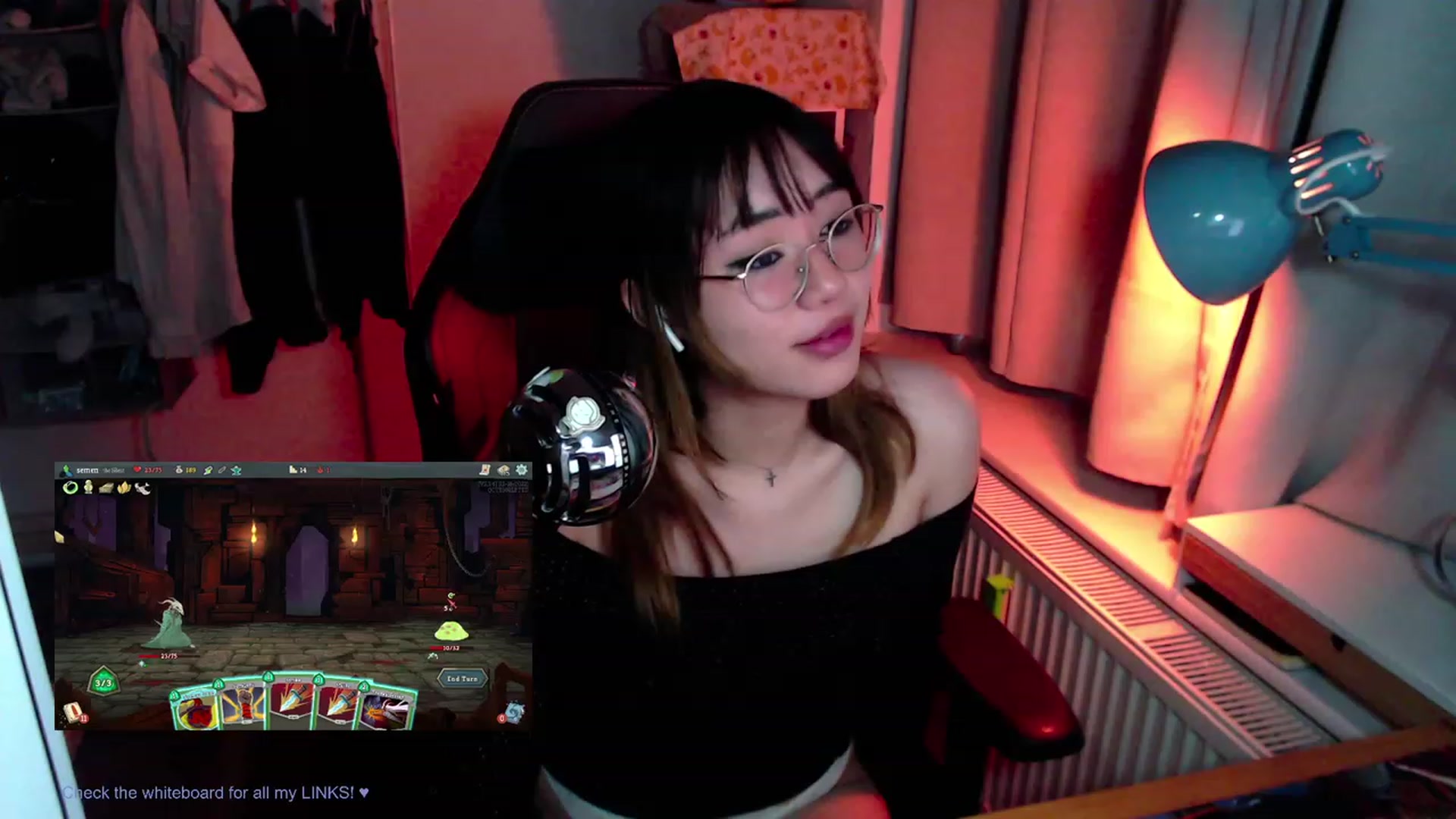Gallery image thumbnail from Kuromin's myfreecams stream on, 06/28/2023, 24:01 image 17 of 20