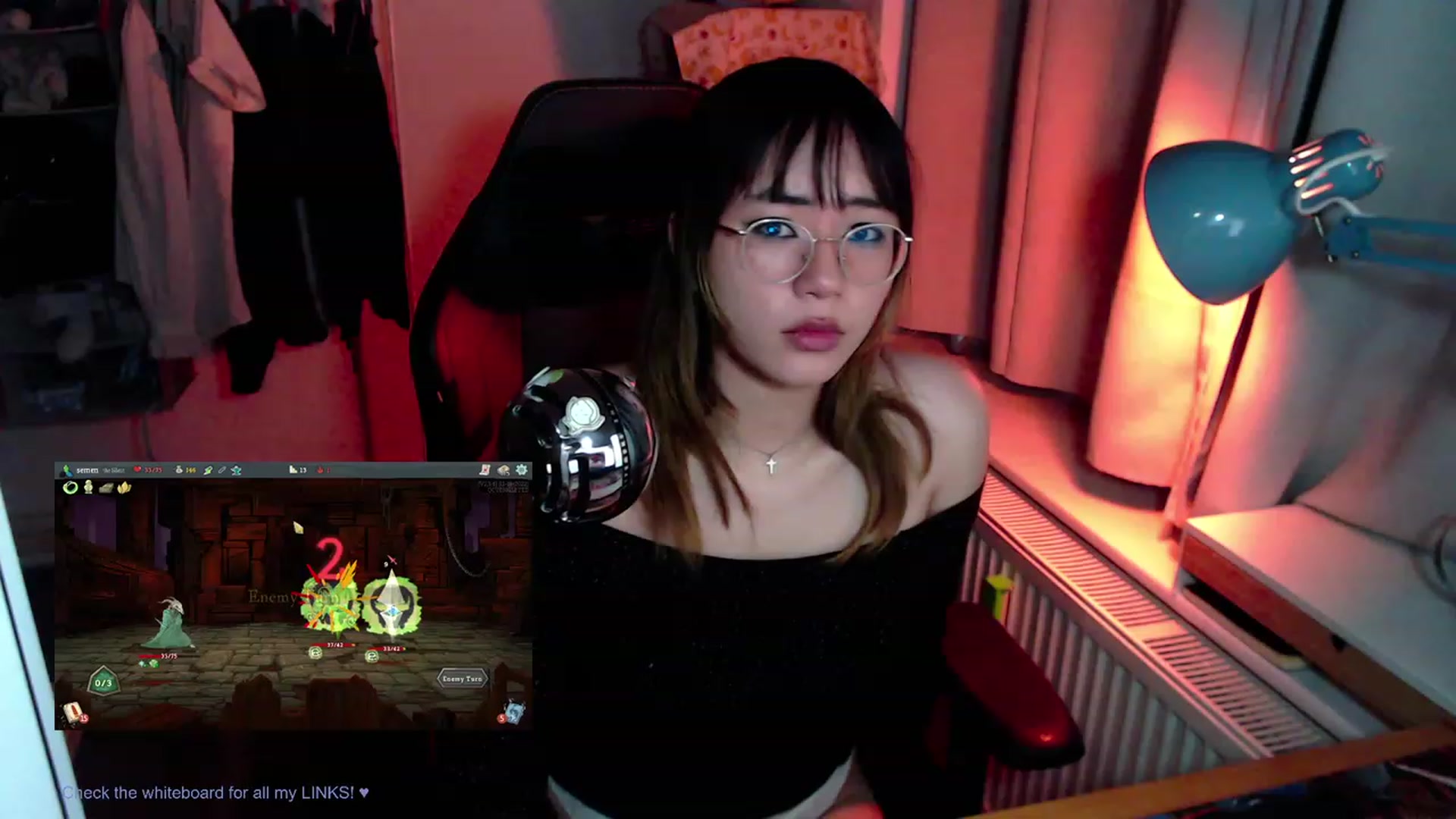 Gallery image thumbnail from Kuromin's myfreecams stream on, 06/28/2023, 24:01 image 12 of 20