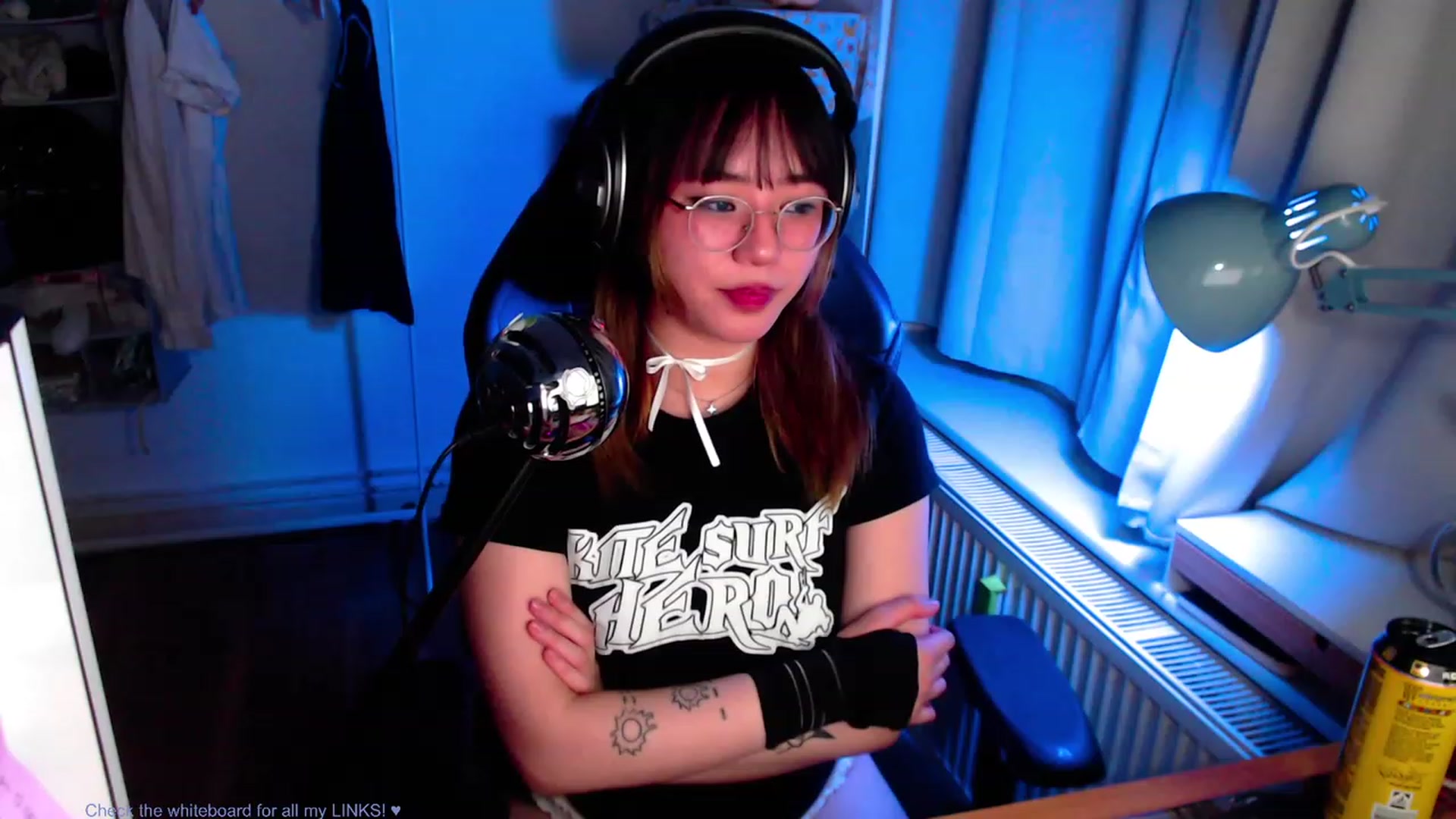 Gallery image thumbnail from Kuromin's myfreecams stream on, 06/28/2023, 21:44 image 11 of 20