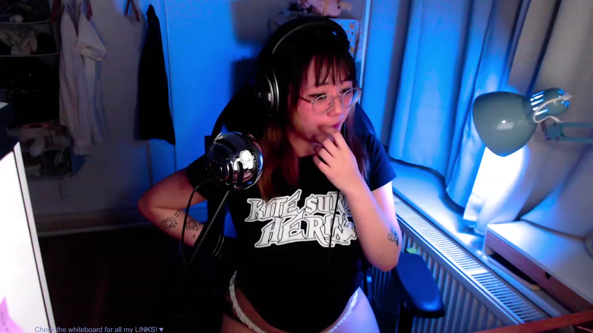 Gallery image thumbnail from Kuromin's myfreecams stream on, 06/28/2023, 23:11 image 20 of 20