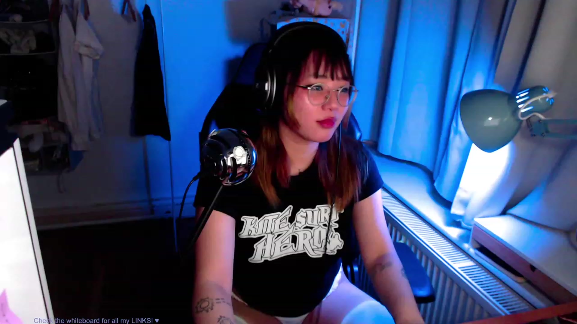 Gallery image thumbnail from Kuromin's myfreecams stream on, 06/28/2023, 23:11 image 18 of 20