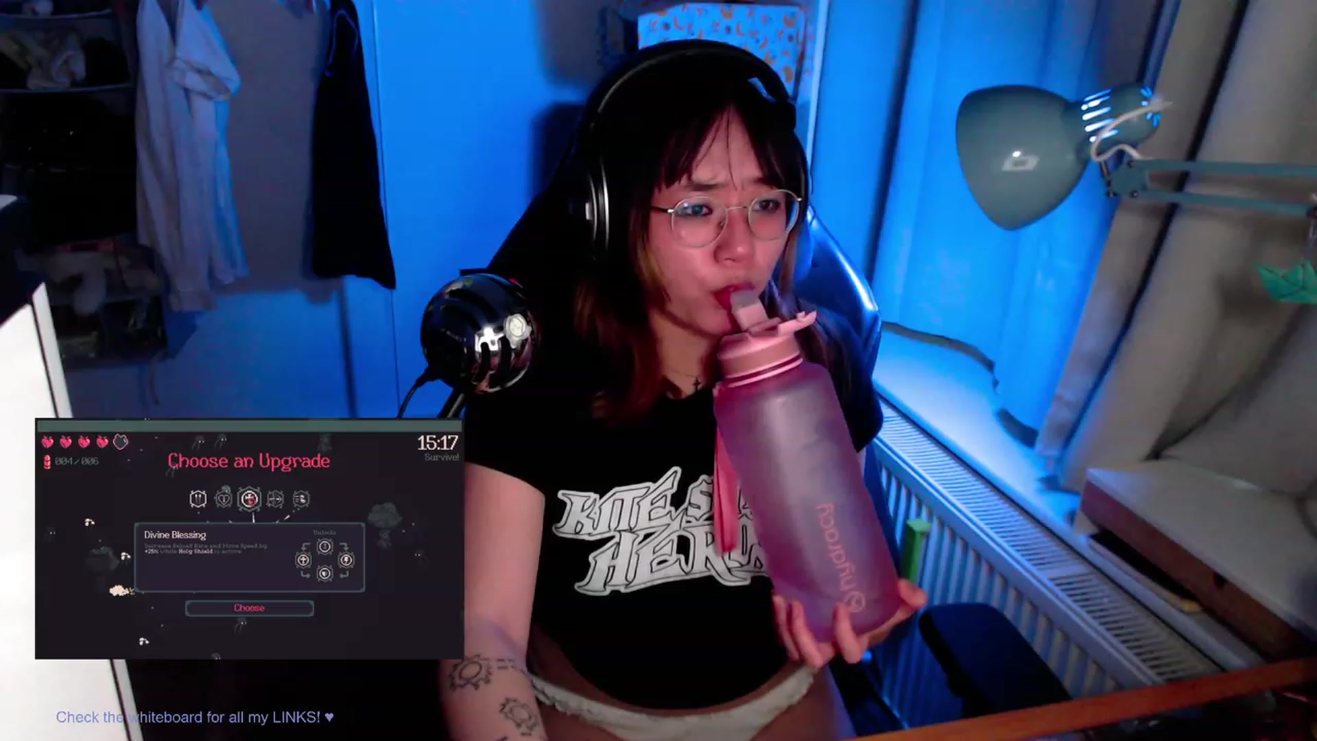 Gallery image thumbnail from Kuromin's myfreecams stream on, 06/29/2023, 02:56 image 6 of 20
