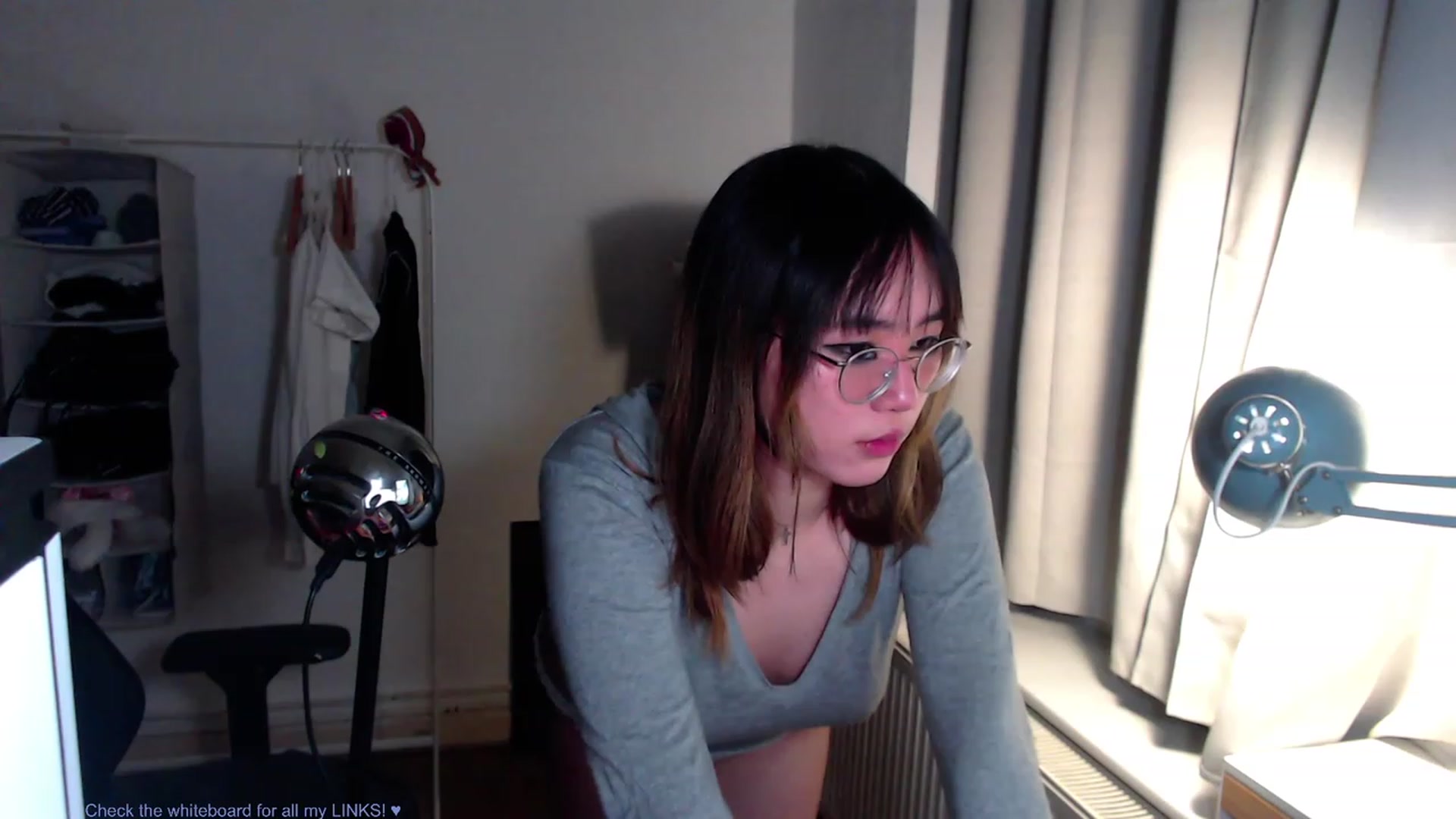 Gallery image thumbnail from Kuromin's myfreecams stream on, 07/05/2023, 01:01 image 17 of 20