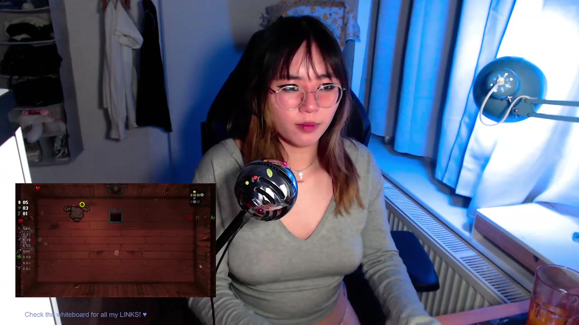 Gallery image thumbnail from Kuromin's myfreecams stream on, 07/05/2023, 01:01 image 15 of 20