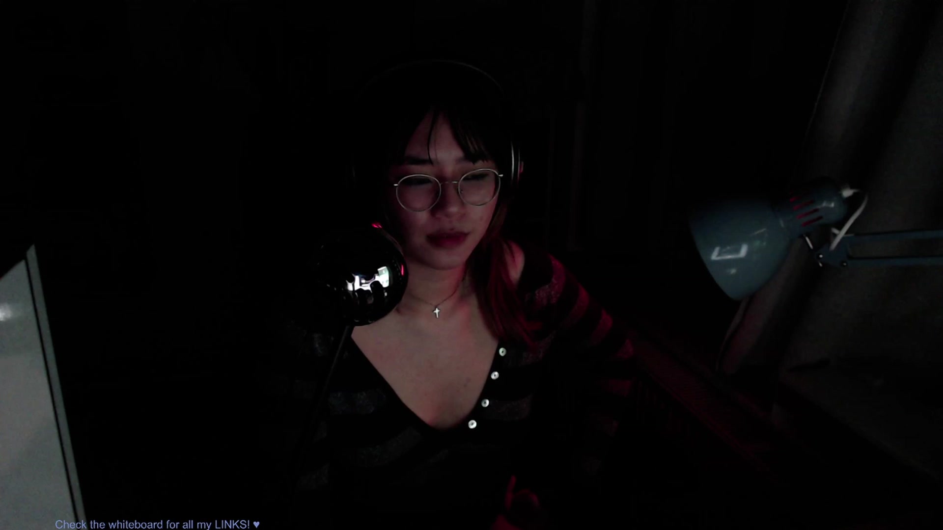 Gallery image thumbnail from Kuromin's myfreecams stream on, 07/06/2023, 01:10 image 6 of 20