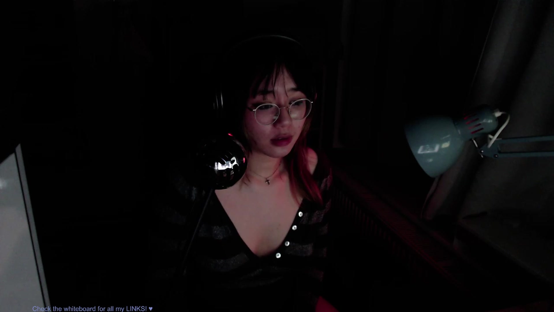 Gallery image thumbnail from Kuromin's myfreecams stream on, 07/06/2023, 01:10 image 13 of 20