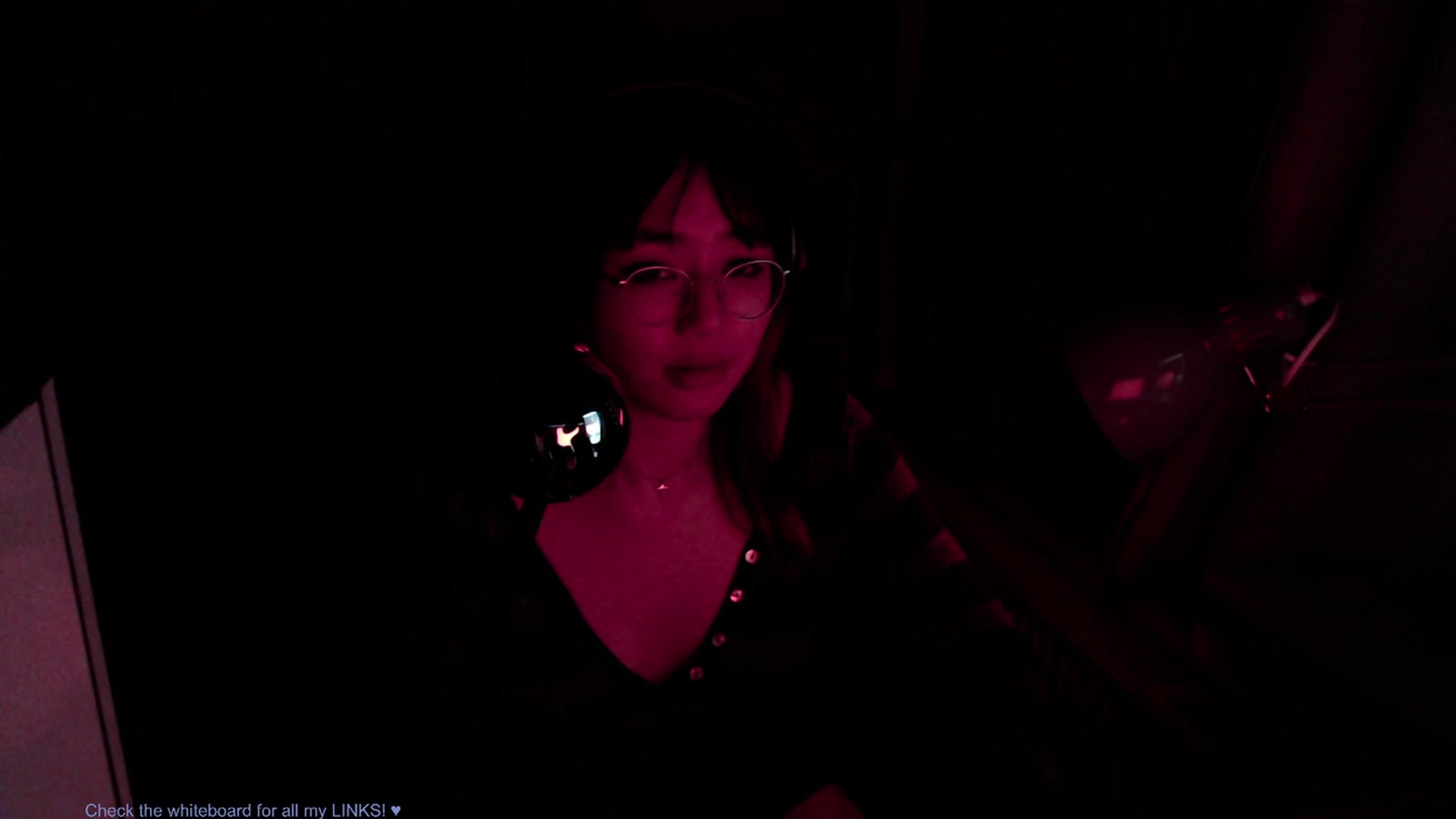 Gallery image thumbnail from Kuromin's myfreecams stream on, 07/06/2023, 01:10 image 8 of 20