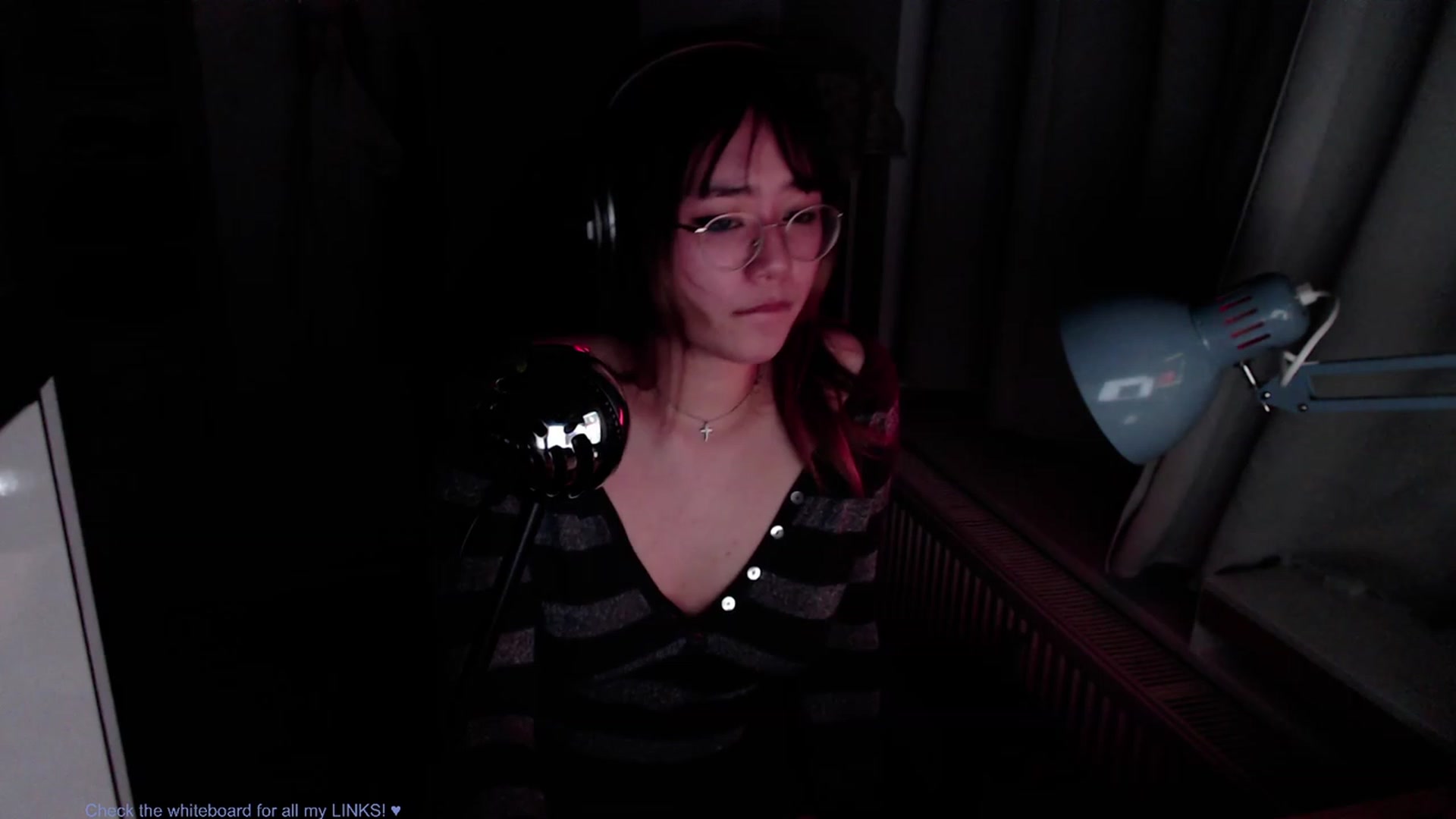 Gallery image thumbnail from Kuromin's myfreecams stream on, 07/06/2023, 01:10 image 4 of 20