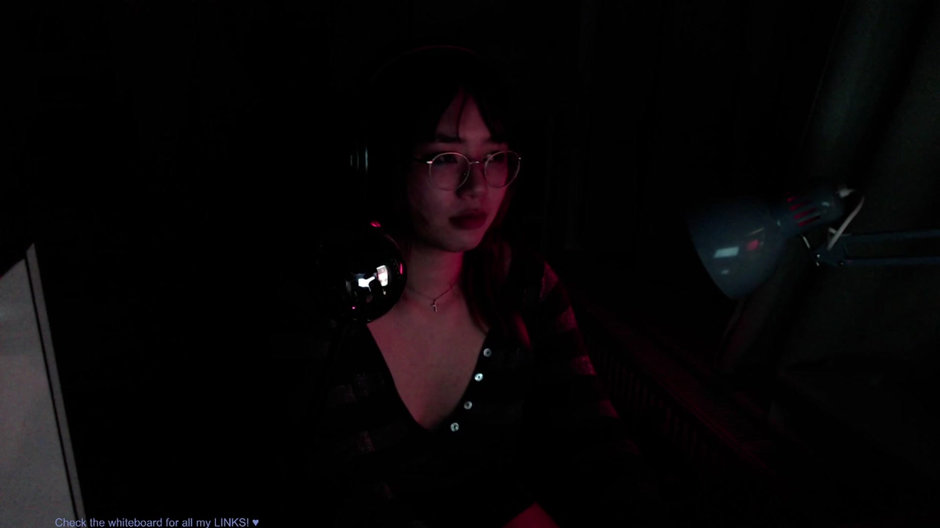 Gallery image thumbnail from Kuromin's myfreecams stream on, 07/06/2023, 01:10 image 9 of 20