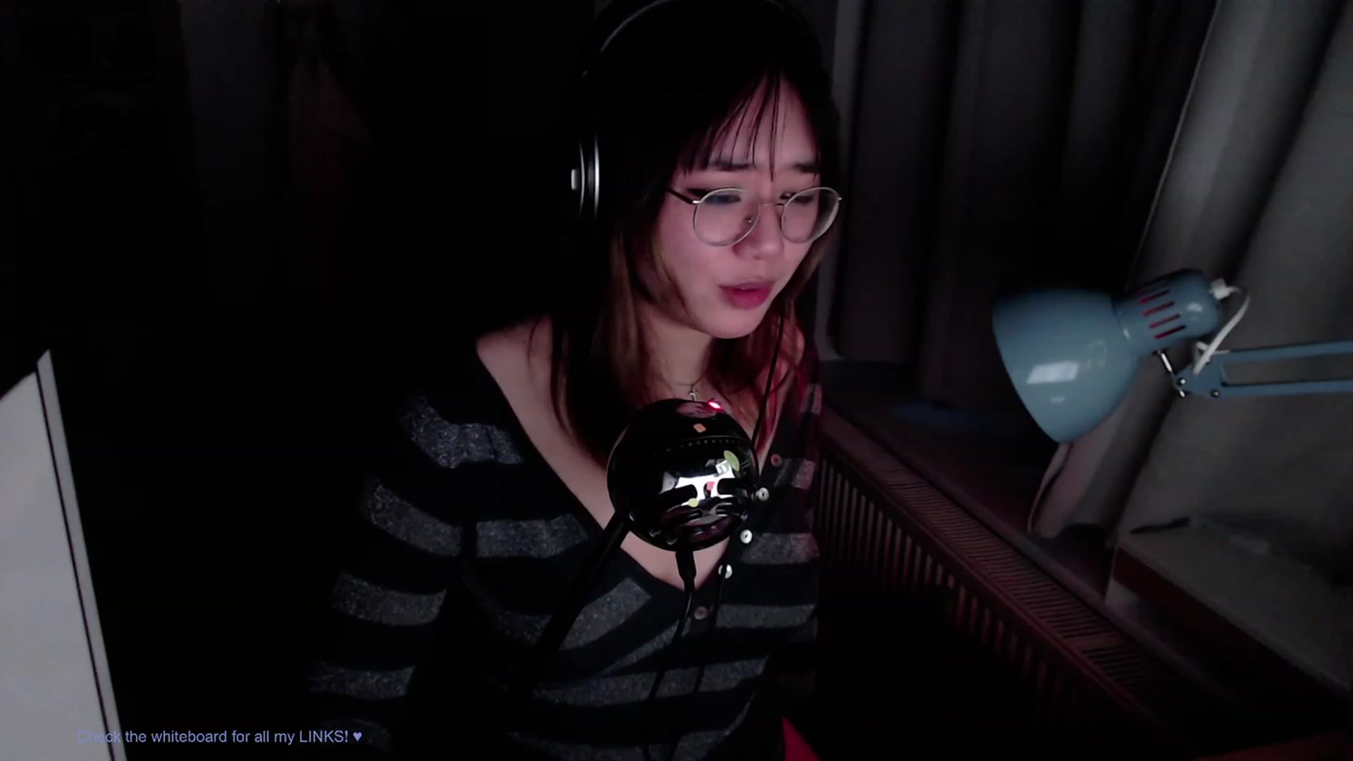 Gallery image thumbnail from Kuromin's myfreecams stream on, 07/06/2023, 02:45 image 15 of 20