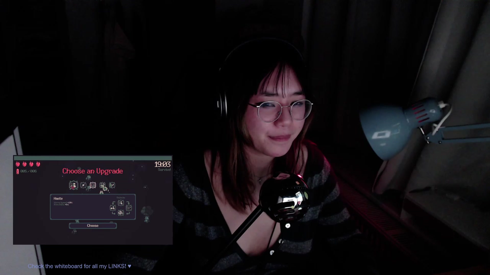 Gallery image thumbnail from Kuromin's myfreecams stream on, 07/06/2023, 02:45 image 8 of 20
