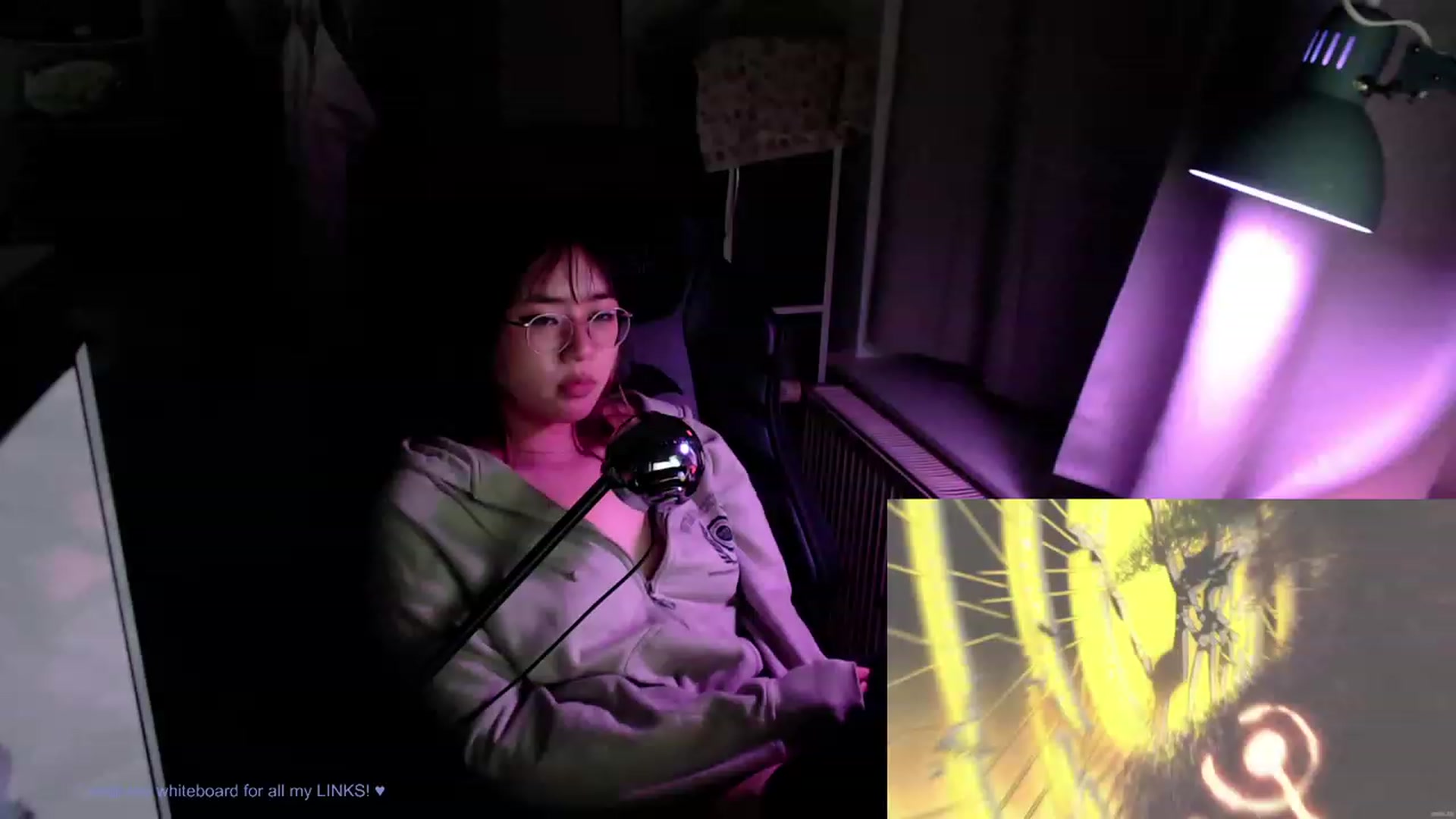Gallery image thumbnail from Kuromin's myfreecams stream on, 07/06/2023, 21:26 image 19 of 20