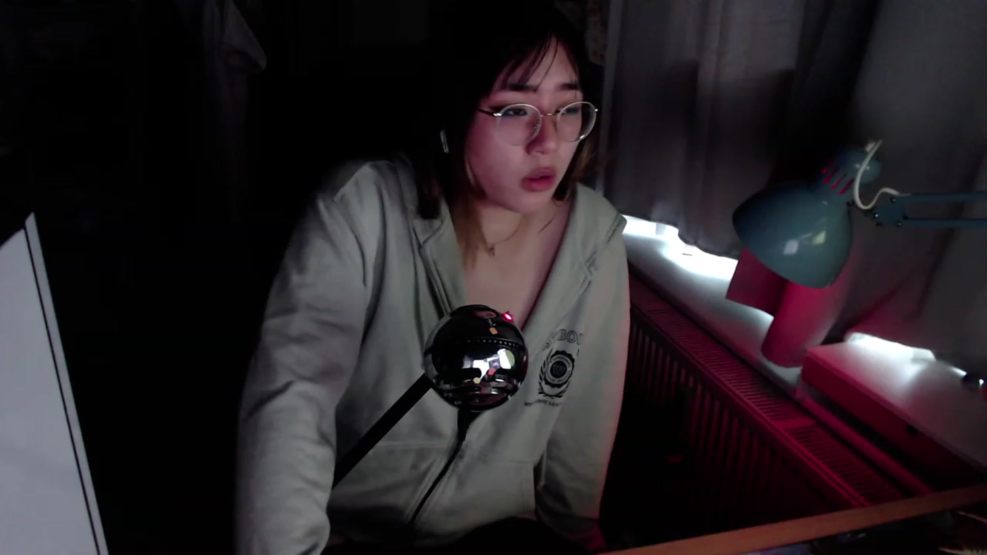 Gallery image thumbnail from Kuromin's myfreecams stream on, 07/06/2023, 21:26 image 5 of 20