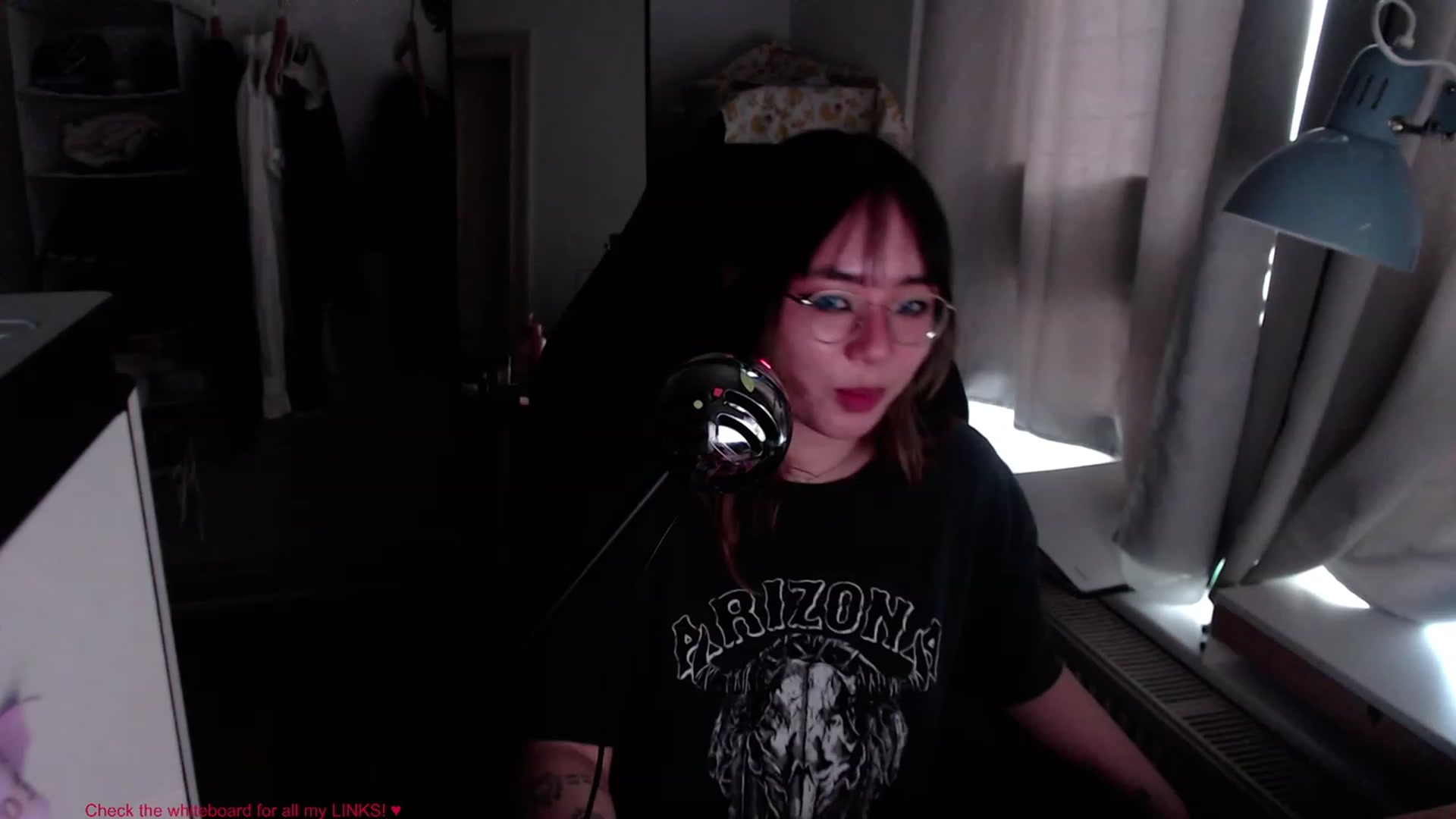 Gallery image thumbnail from Kuromin's myfreecams stream on, 07/07/2023, 17:48 image 18 of 20