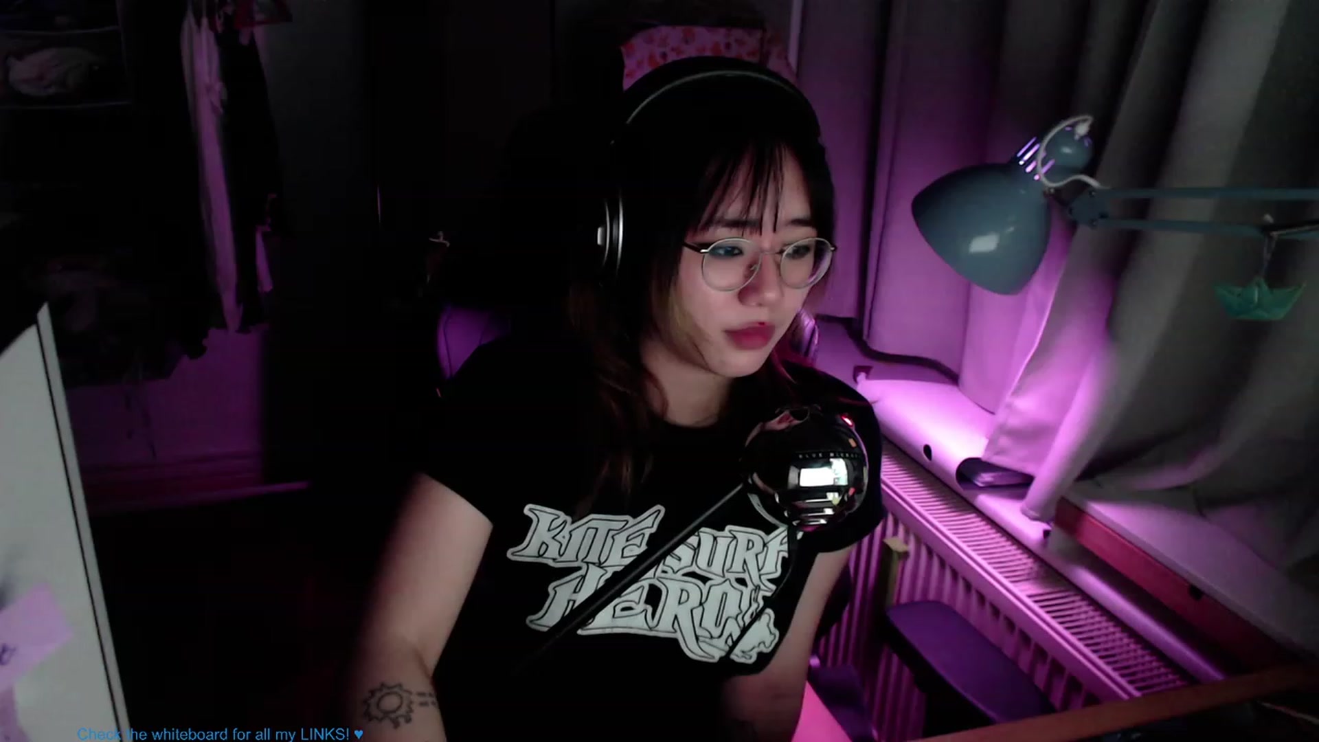 Gallery image thumbnail from Kuromin's myfreecams stream on, 07/08/2023, 24:01 image 19 of 20