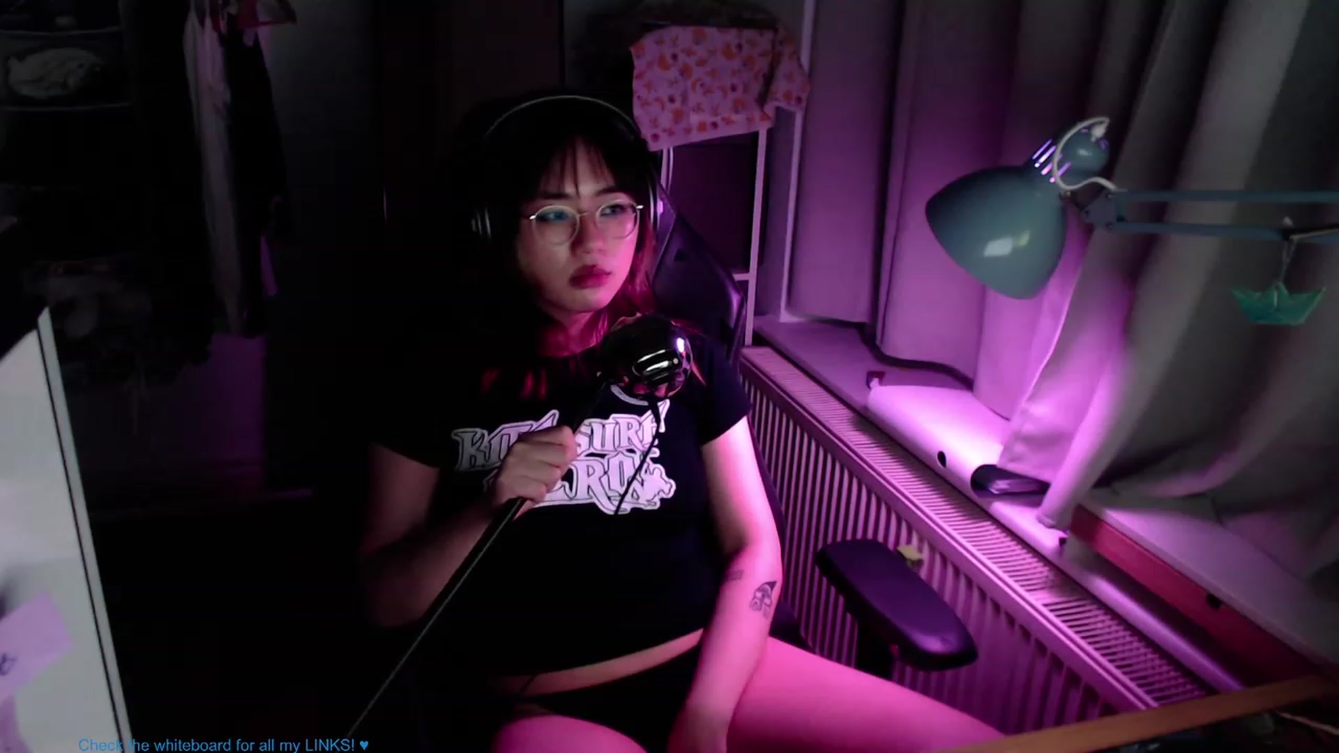 Gallery image thumbnail from Kuromin's myfreecams stream on, 07/08/2023, 24:01 image 7 of 20